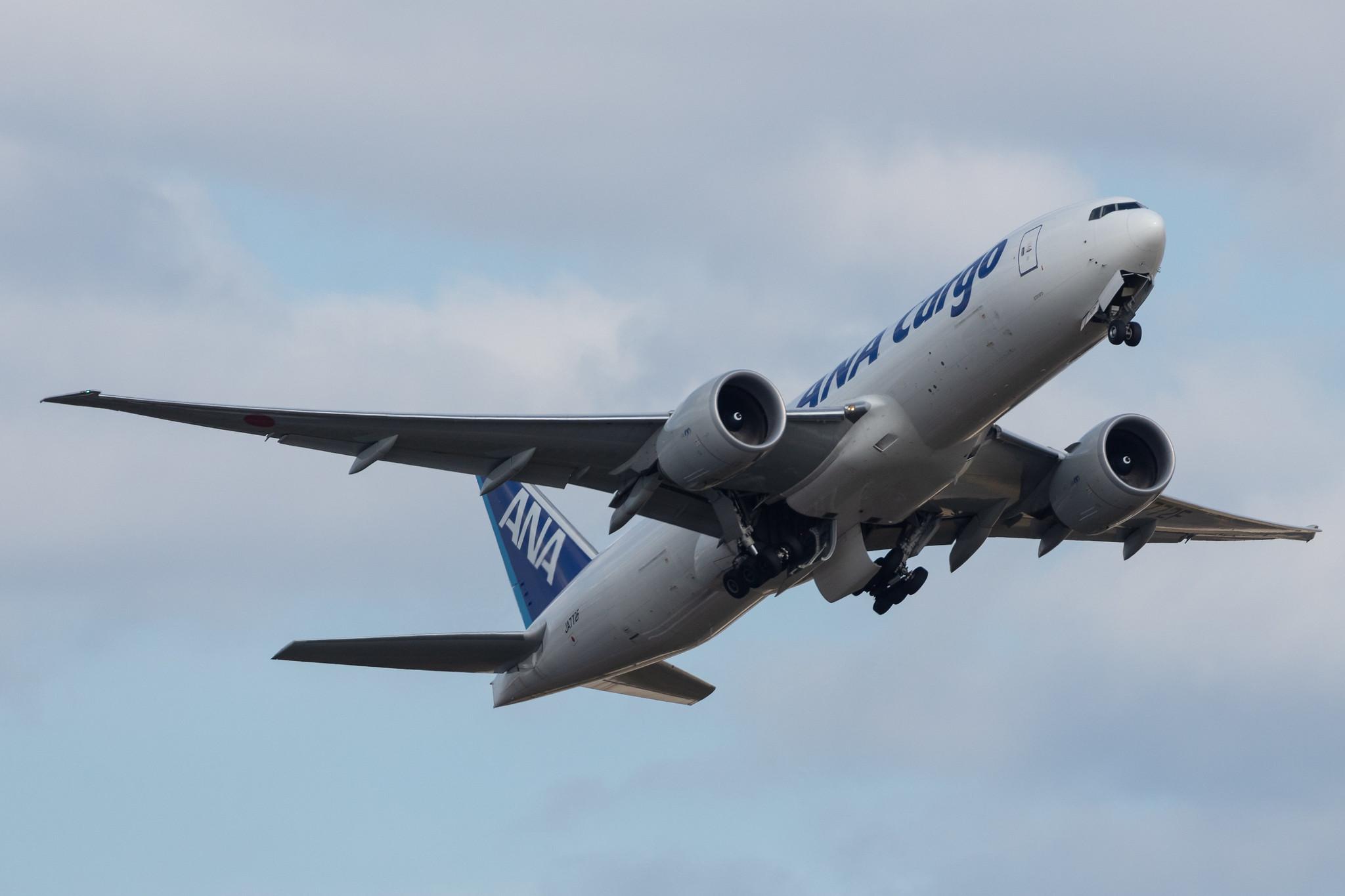 Frankfurt Airport: ANA Cargo (NH / ANA) | Operator: All Nippon Airways |  Boeing 777-F B77L | JA772F | MSN 65757