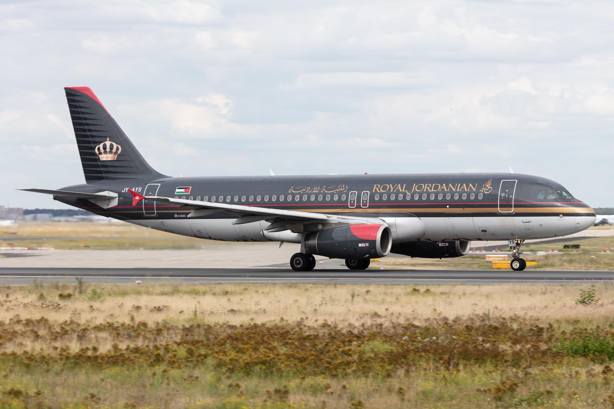 Frankfurt Airport: Royal Jordanian (RJ / RJA) |  Airbus A320-232 A320 | JY-AYS | MSN 4853