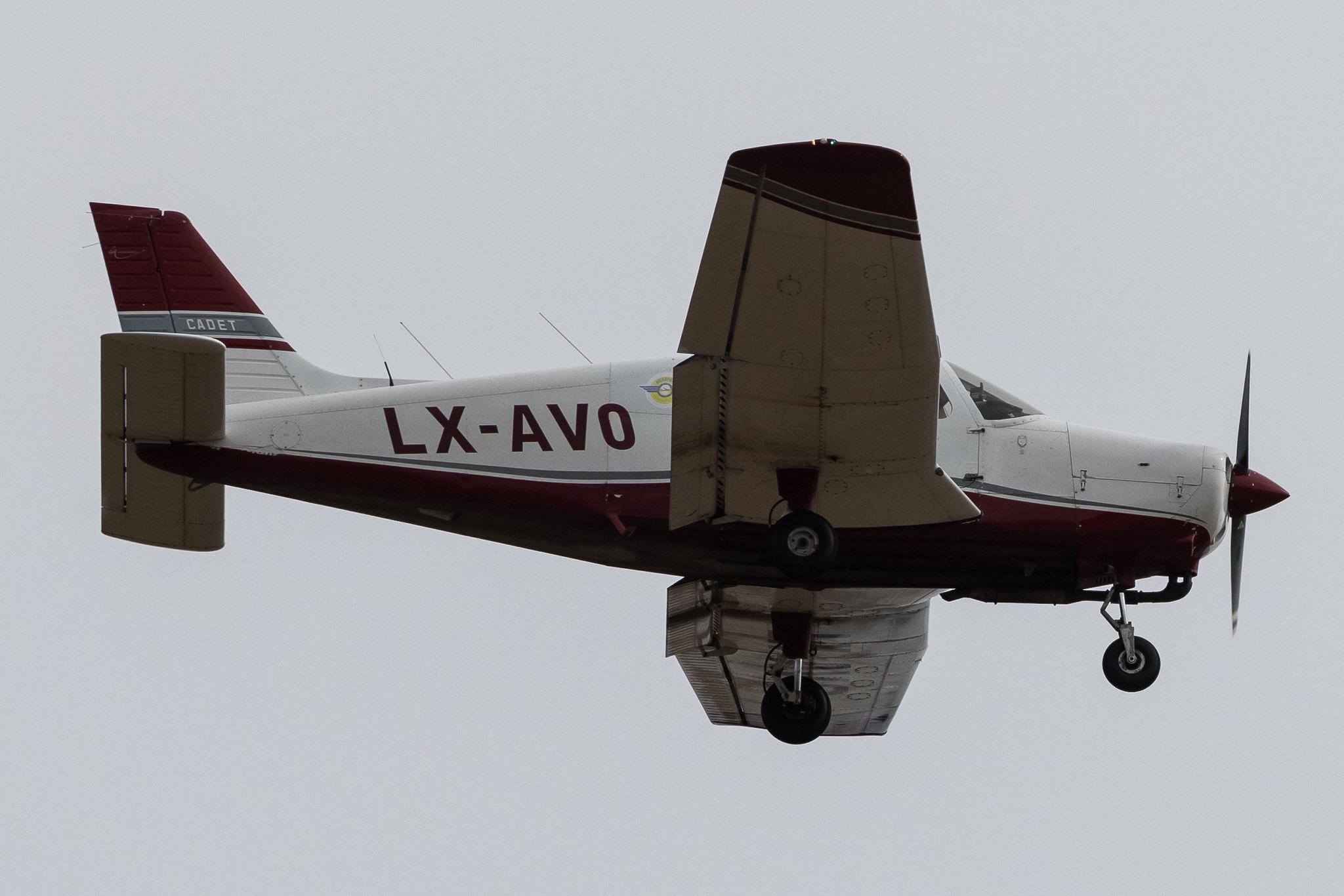 Luxembourg Findel Airport: Private owner | Piper PA-28 161 Cadet P28A | LX-AVO | MSN 2841346