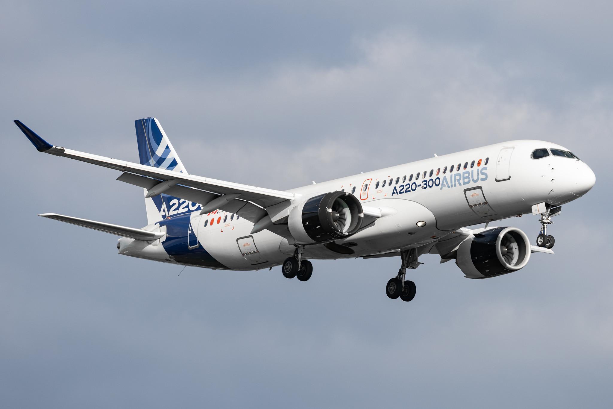 Hamburg Airport: Airbus Industrie (VK / AIB) | Airbus A220-300 BCS3 | C-FFDK | MSN 55001