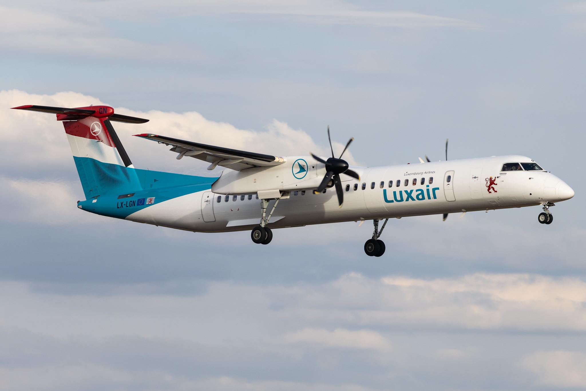 Luxembourg Findel Airport: Luxair (LG / LGL) |  De Havilland Canada Dash 8-400 DH8D | LX-LGN | MSN 4426