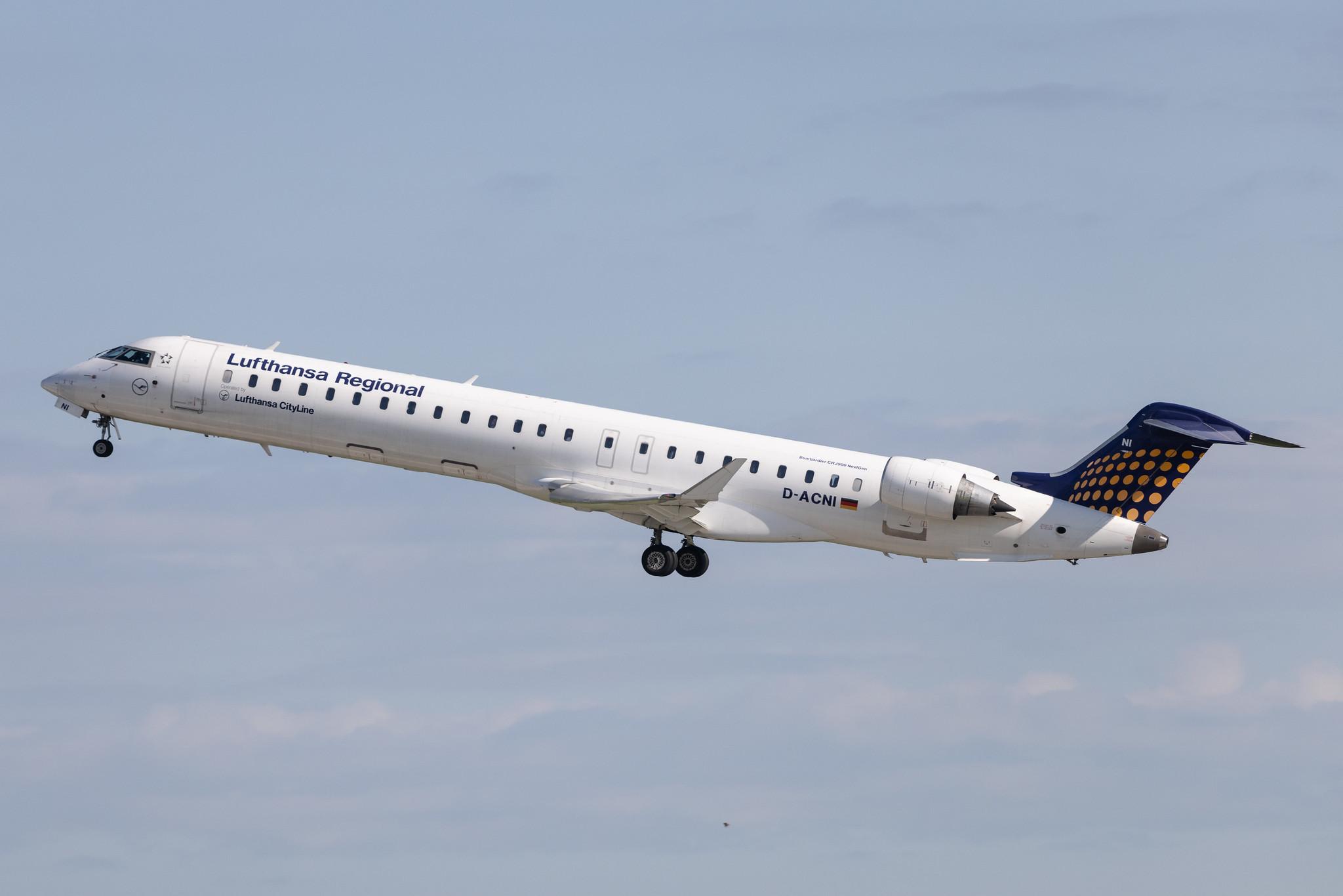 Munich Airport: Lufthansa (LH / DLH) | Operator: Lufthansa CityLine | Mitsubishi CRJ-900LR CRJ9 | D-ACNI | MSN 15248