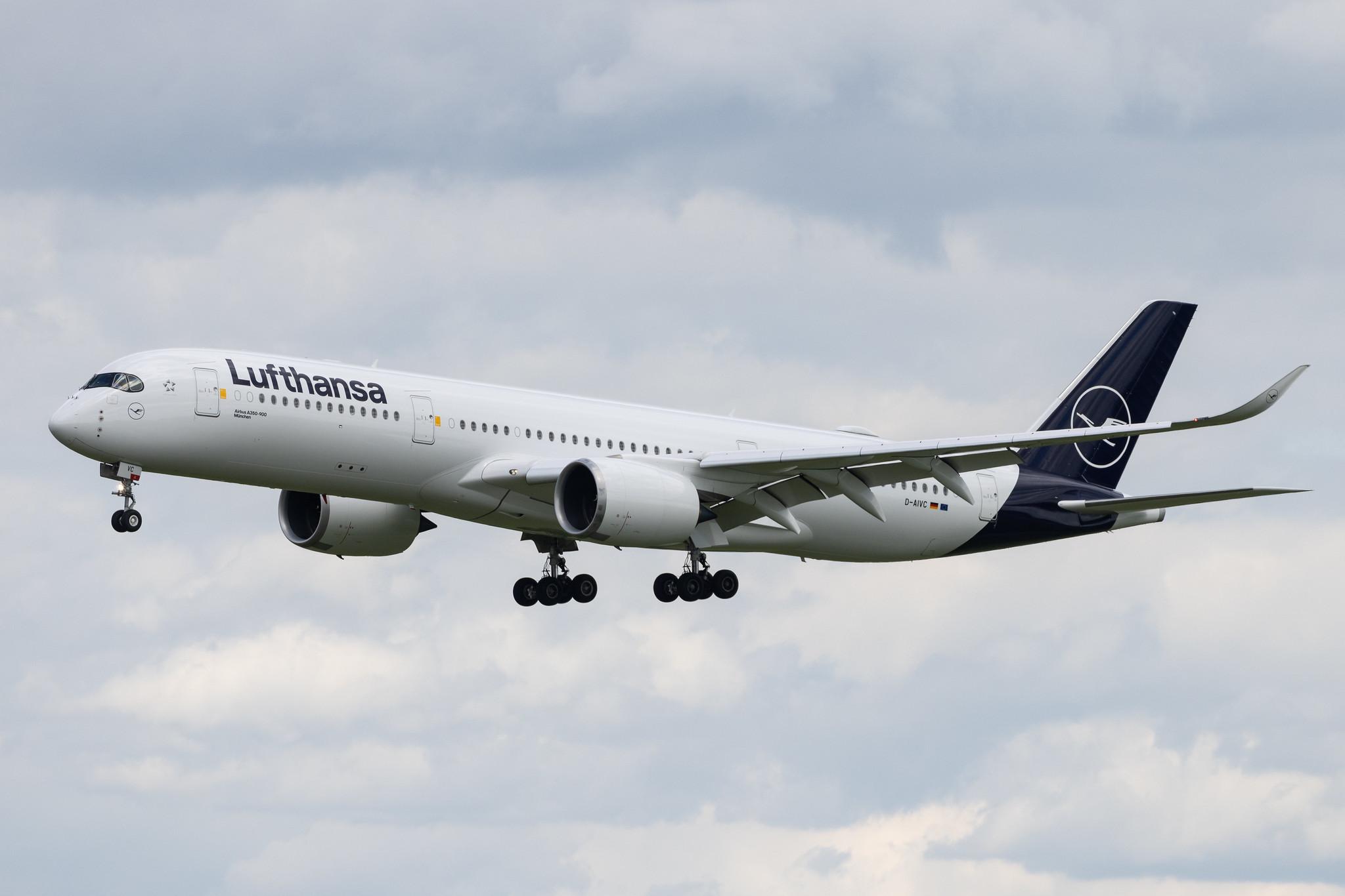 Munich Airport: Lufthansa (LH / DLH) | Airbus A350-941 A359 | D-AIVC | MSN 243