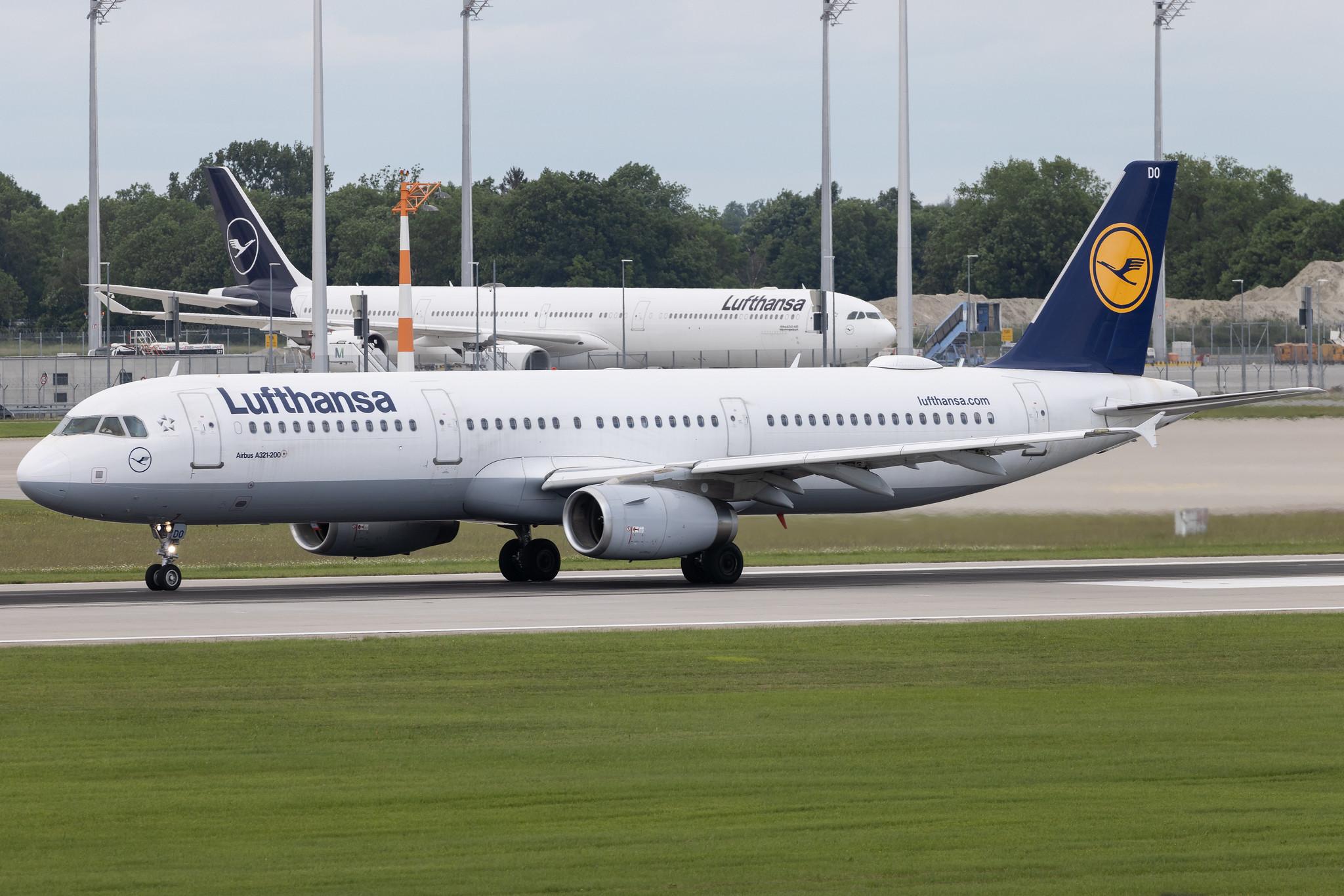 Munich Airport: Lufthansa (LH / DLH) | Airbus A321-231 A321 | D-AIDO | MSN 4994