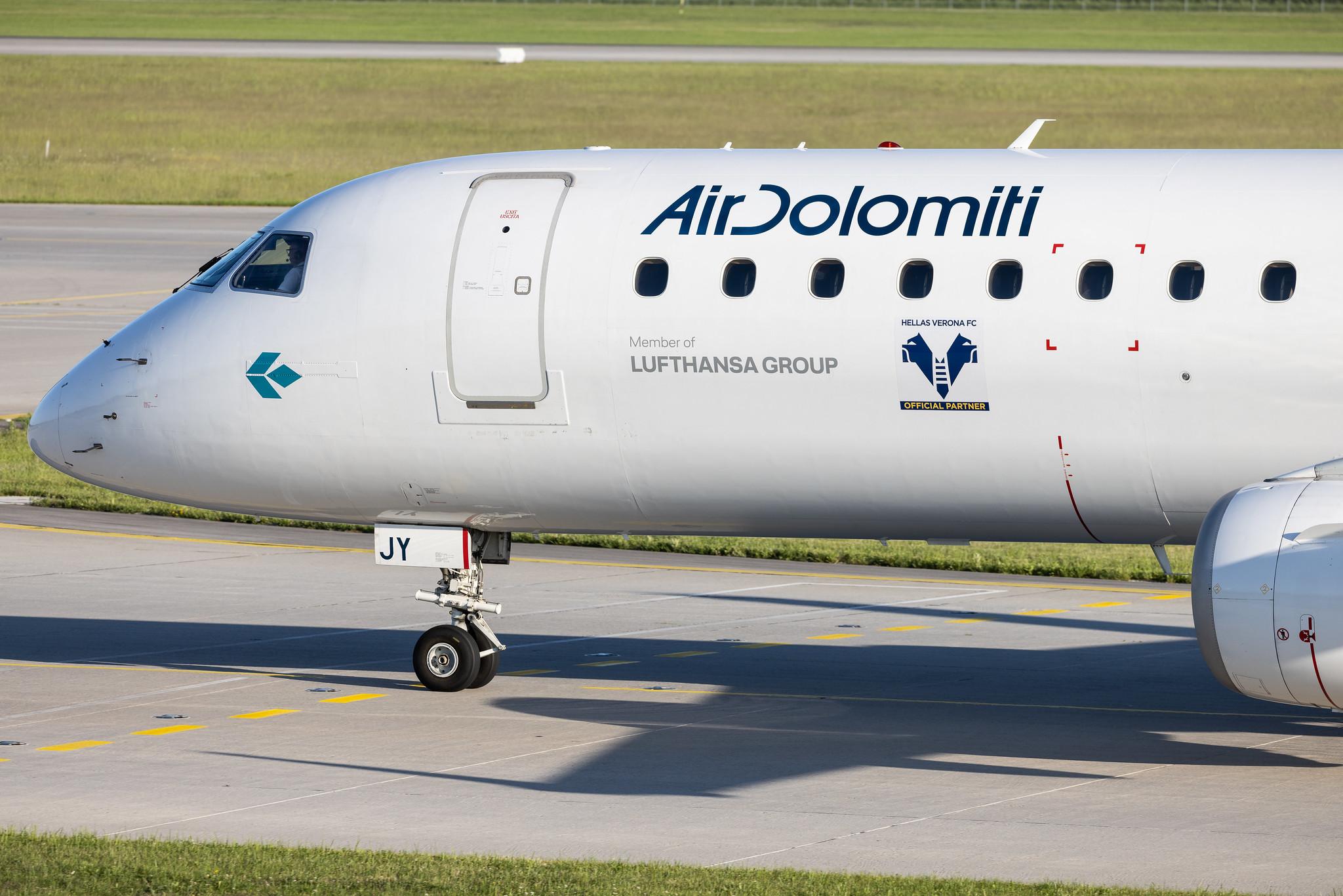 Munich Airport: Air Dolomiti (EN / DLA) | Embraer E195LR E195 | I-ADJY | MSN 19000300
