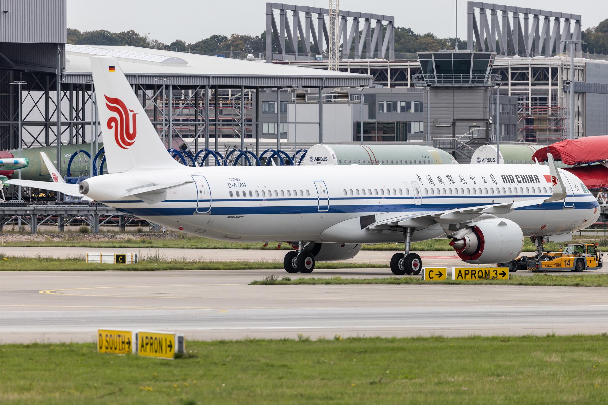 Hamburg Finkenwerder: Air China (CA / CCA) | Airbus A321-251NX A21N | D-AZAN | MSN 11042