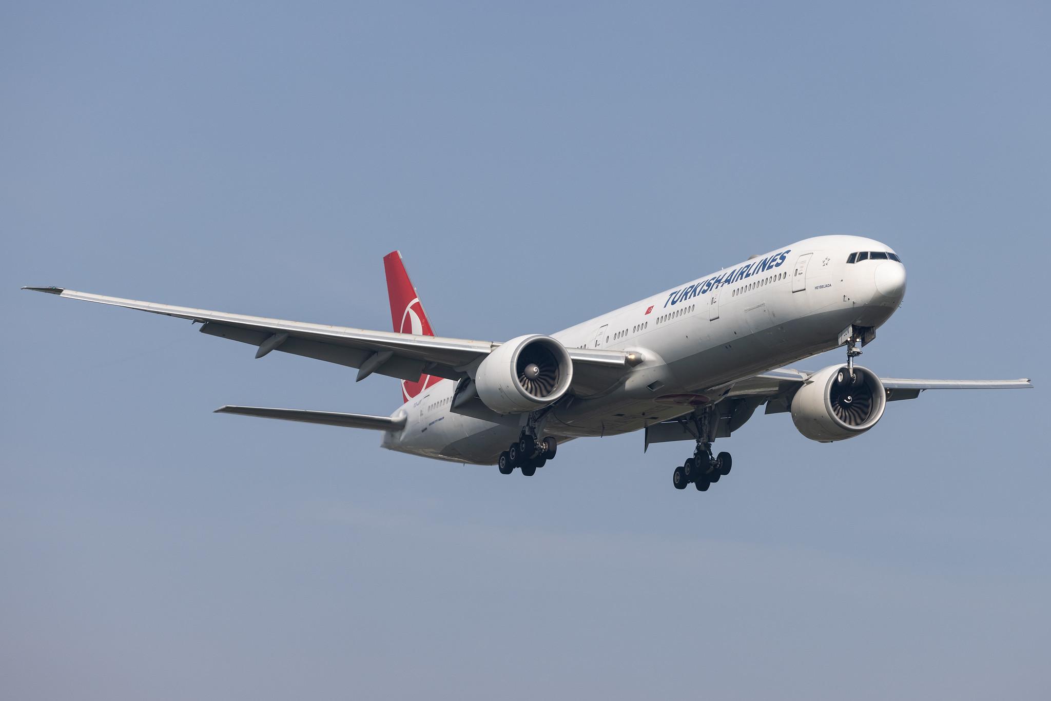 London Heathrow: Turkish Airlines (TK / THY) |  Boeing 777-3F2(ER) B77W | TC-JJV | MSN 44119
