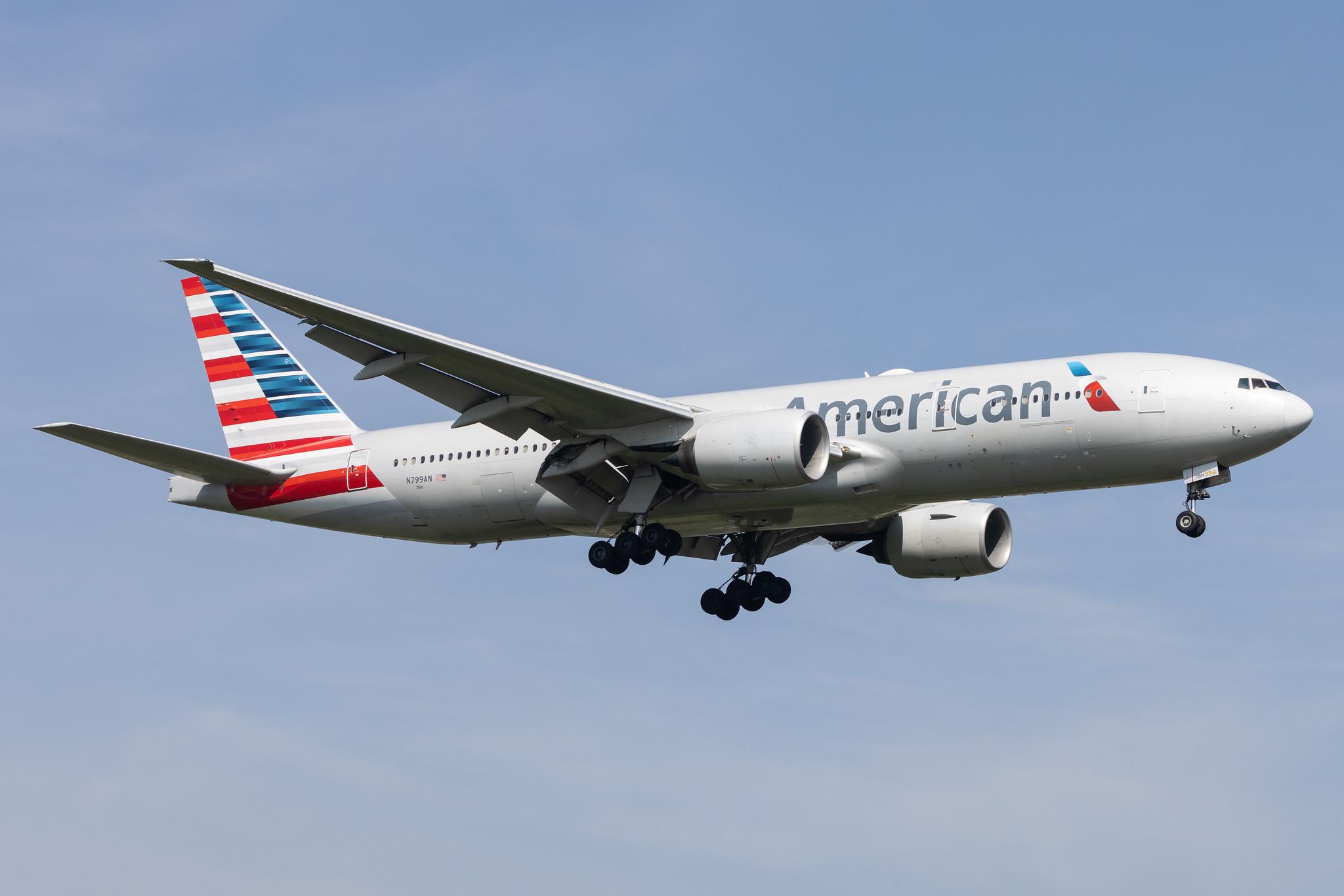 London Heathrow: American Airlines (AA / AAL) |  Boeing 777-223(ER) B772 | N799AN | MSN 30258