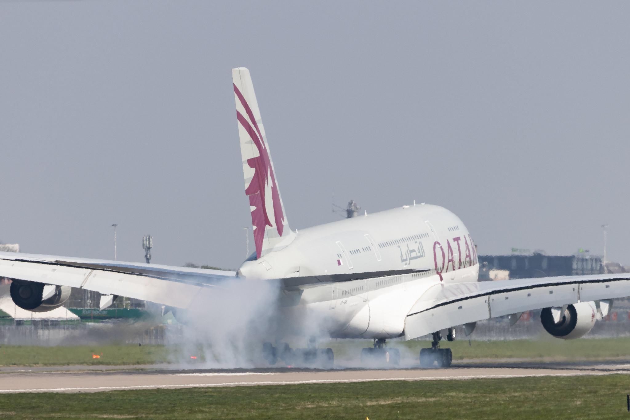 London Heathrow: Qatar Airways (QR / QTR) |  Airbus A380-861 A388 | A7-APE | MSN 181