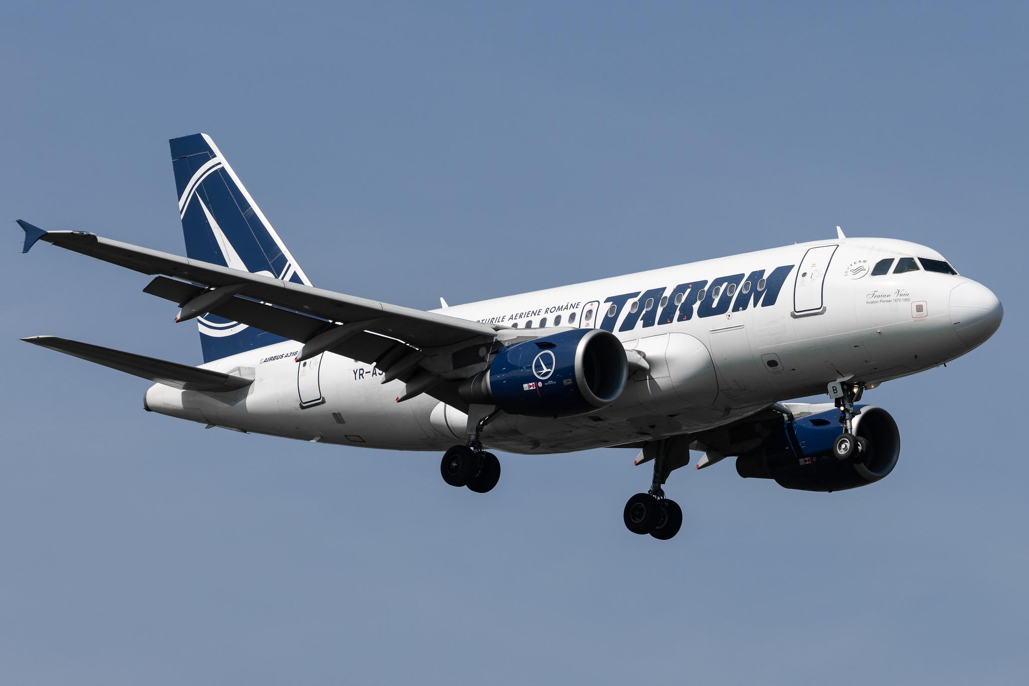 London Heathrow: Tarom (RO / ROT) |  Airbus A318-111 A318 | YR-ASB | MSN 2955