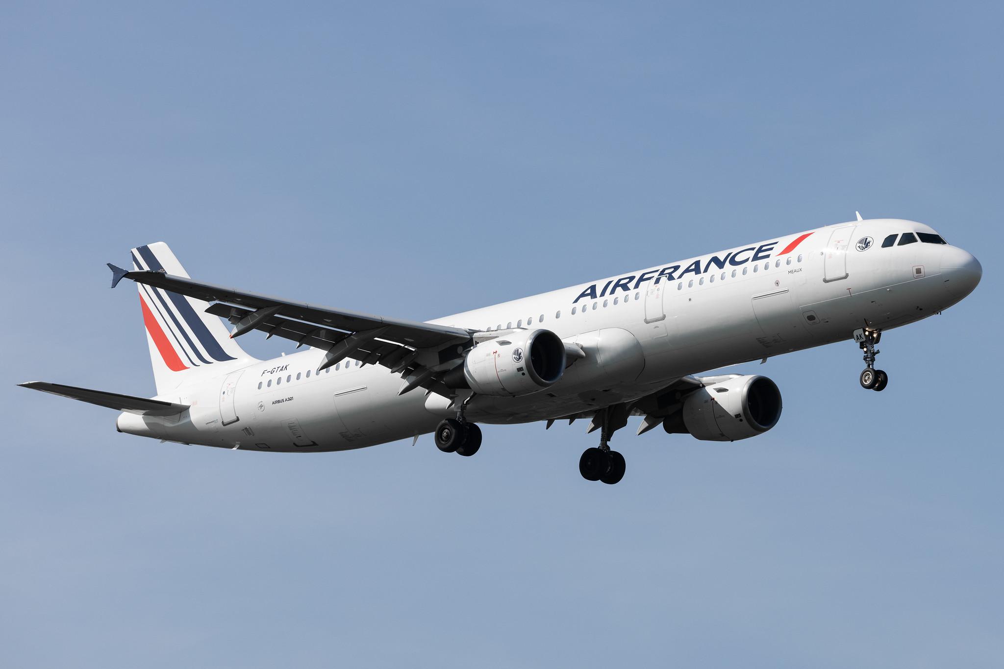 London Heathrow: Air France (AF / AFR) |  Airbus A321-212 A321 | F-GTAK | MSN 1658