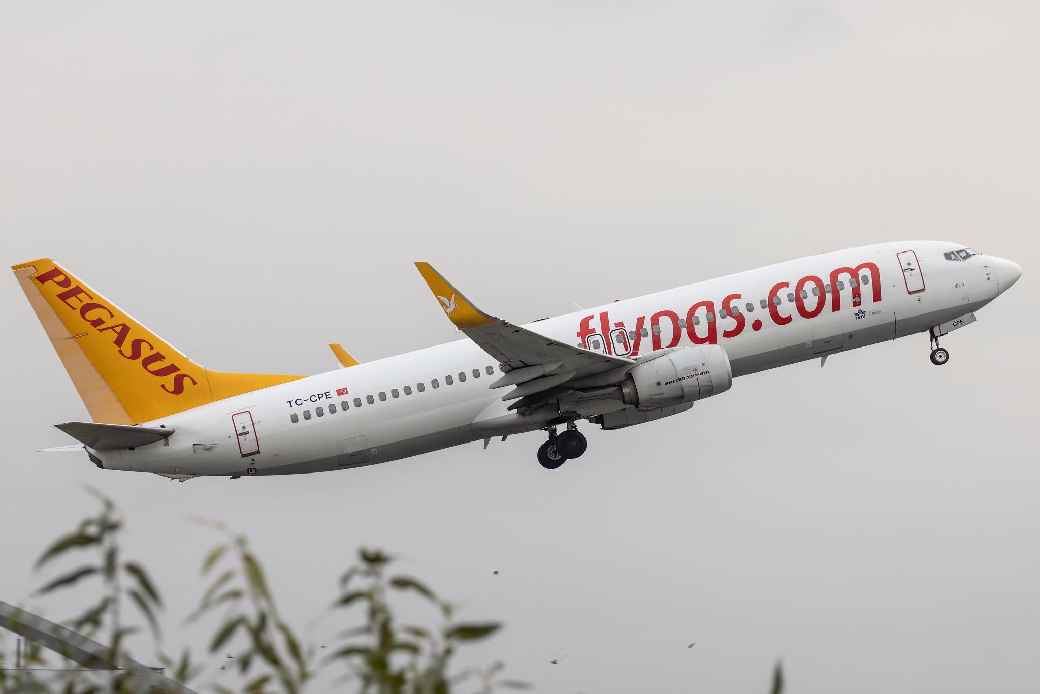 Hamburg Airport: Pegasus (PC / PGT) | Operator: Pegasus Airlines | Boeing 737-82R B738 | TC-CPE | MSN 38178