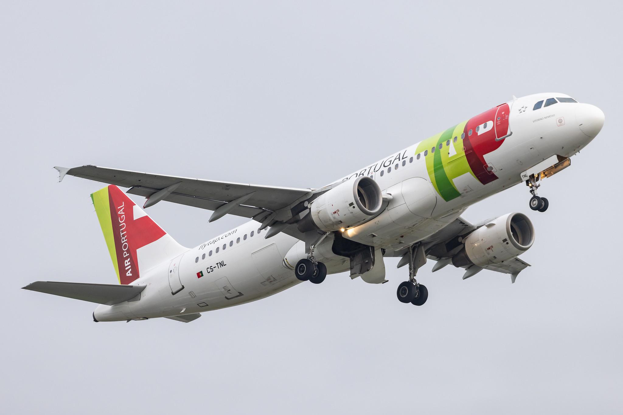 Hamburg Airport: TAP Air Portugal (TP / TAP) | Airbus A320-214 A320 | CS-TNL | MSN 1231