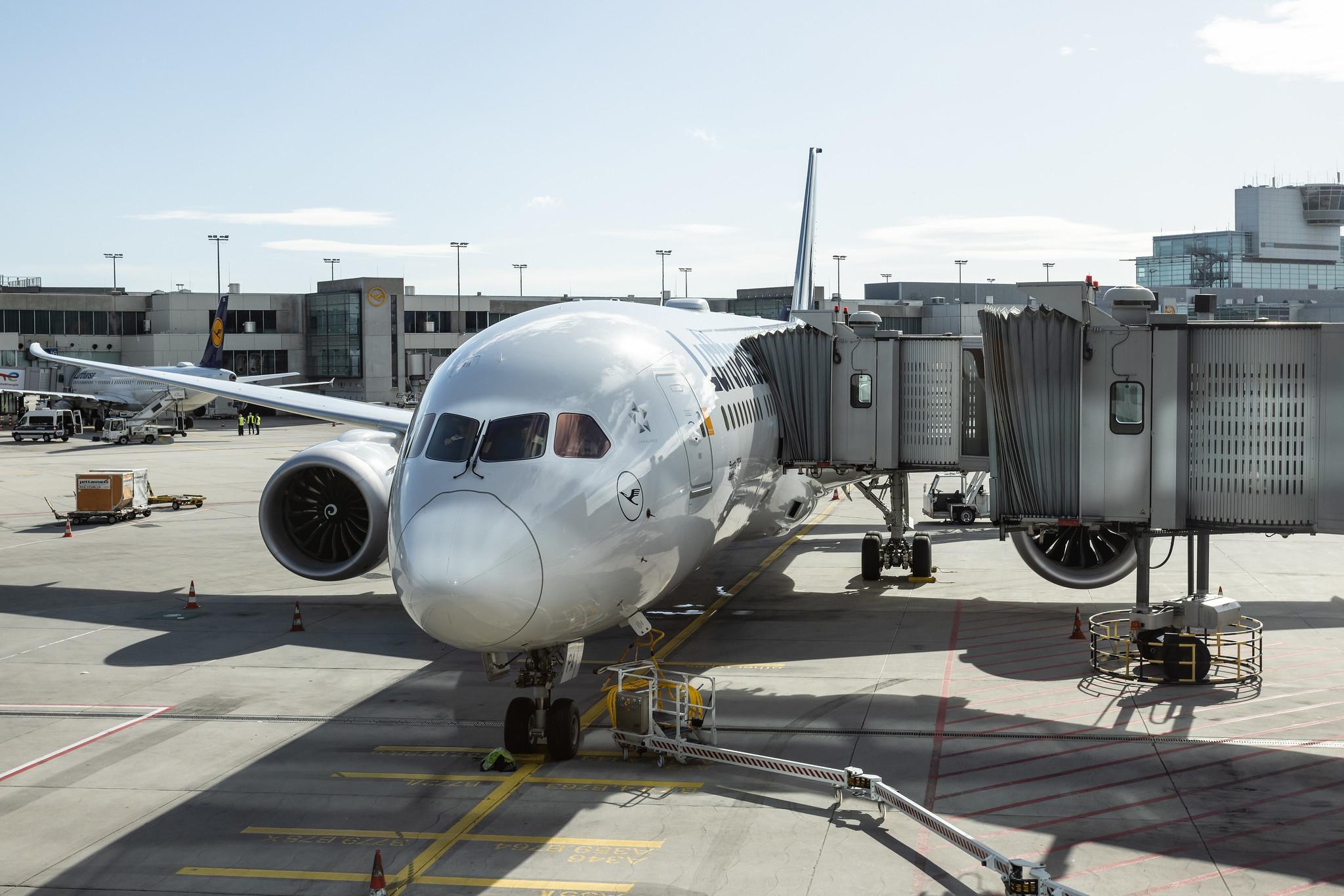Frankfurt Airport: Lufthansa (LH / DLH) | Boeing 787-9 Dreamliner B789 | D-ABPA | MSN 62730