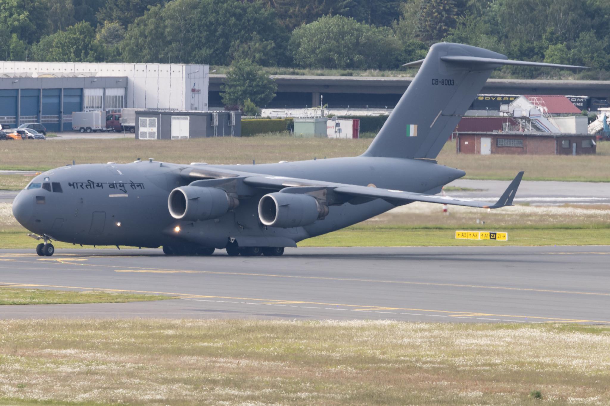 Hamburg Airport: Indian Air Force (/ IFC) | Boeing C-17A Globemaster III C17 | CB-8003 | MSN F-259