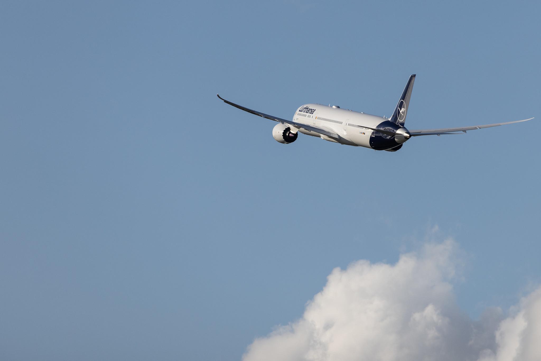 Munich Airport: Lufthansa (LH / DLH) | Boeing 787-9 Dreamliner B789 | D-ABPA | MSN 62730