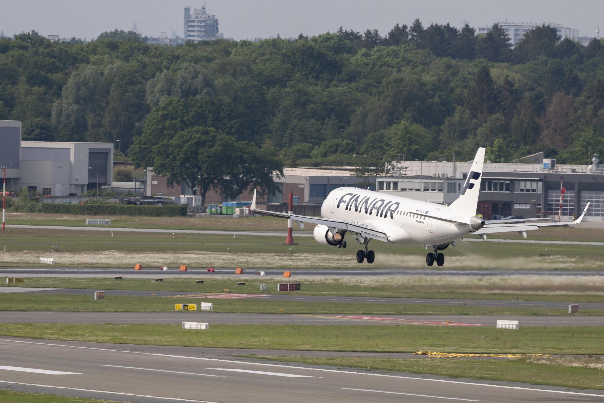 Hamburg Airport: Finnair (AY / FIN) | Operator: NORRA | Embraer E190LR E190 | OH-LKL | MSN 19000153