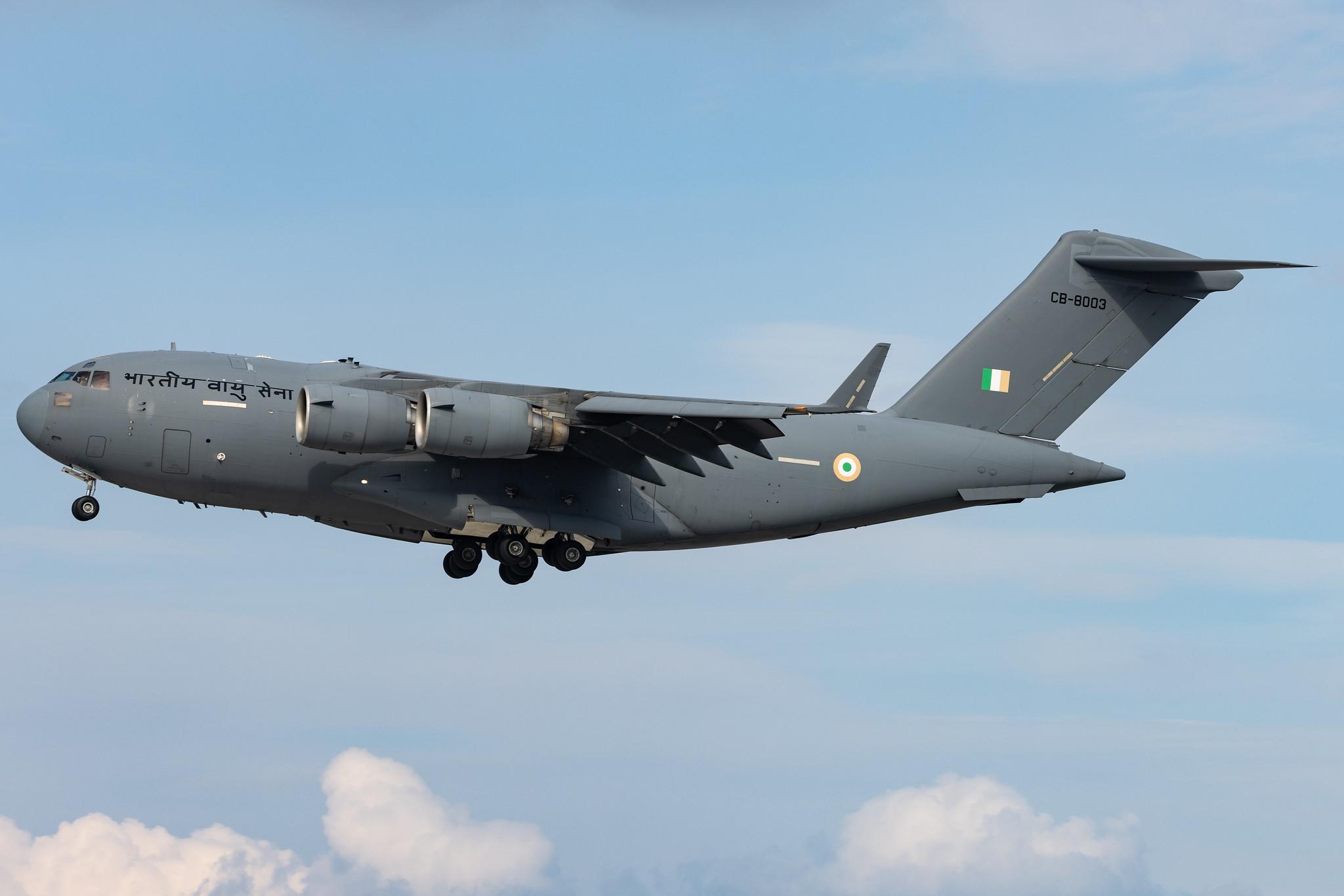 Hamburg Airport: Indian Air Force (/ IFC) | Boeing C-17A Globemaster III C17 | CB-8003 | MSN F-259