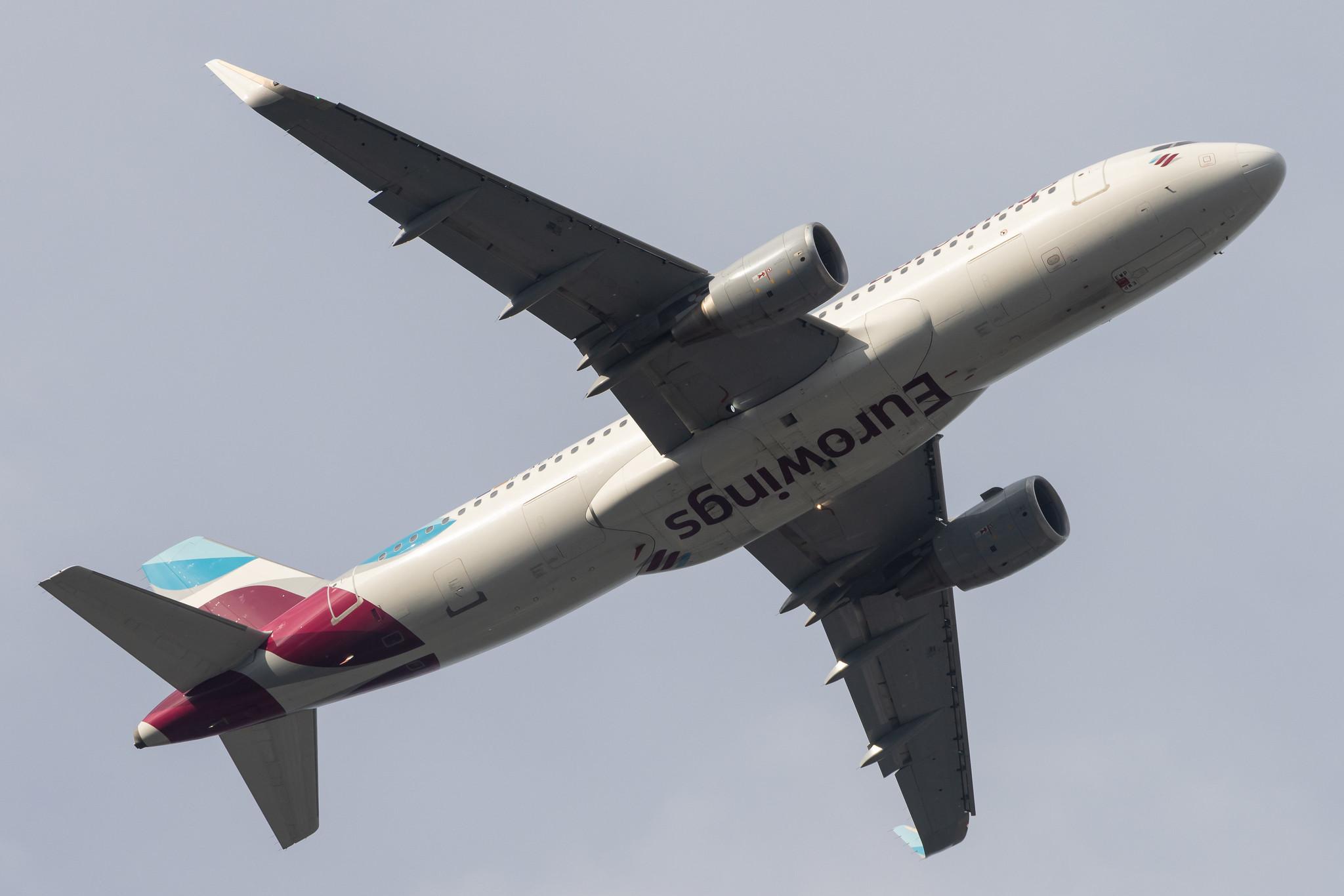 Hamburg Airport: Eurowings (EW / EWG) | Airbus A320-214 A320 | D-AEWP | MSN 7377