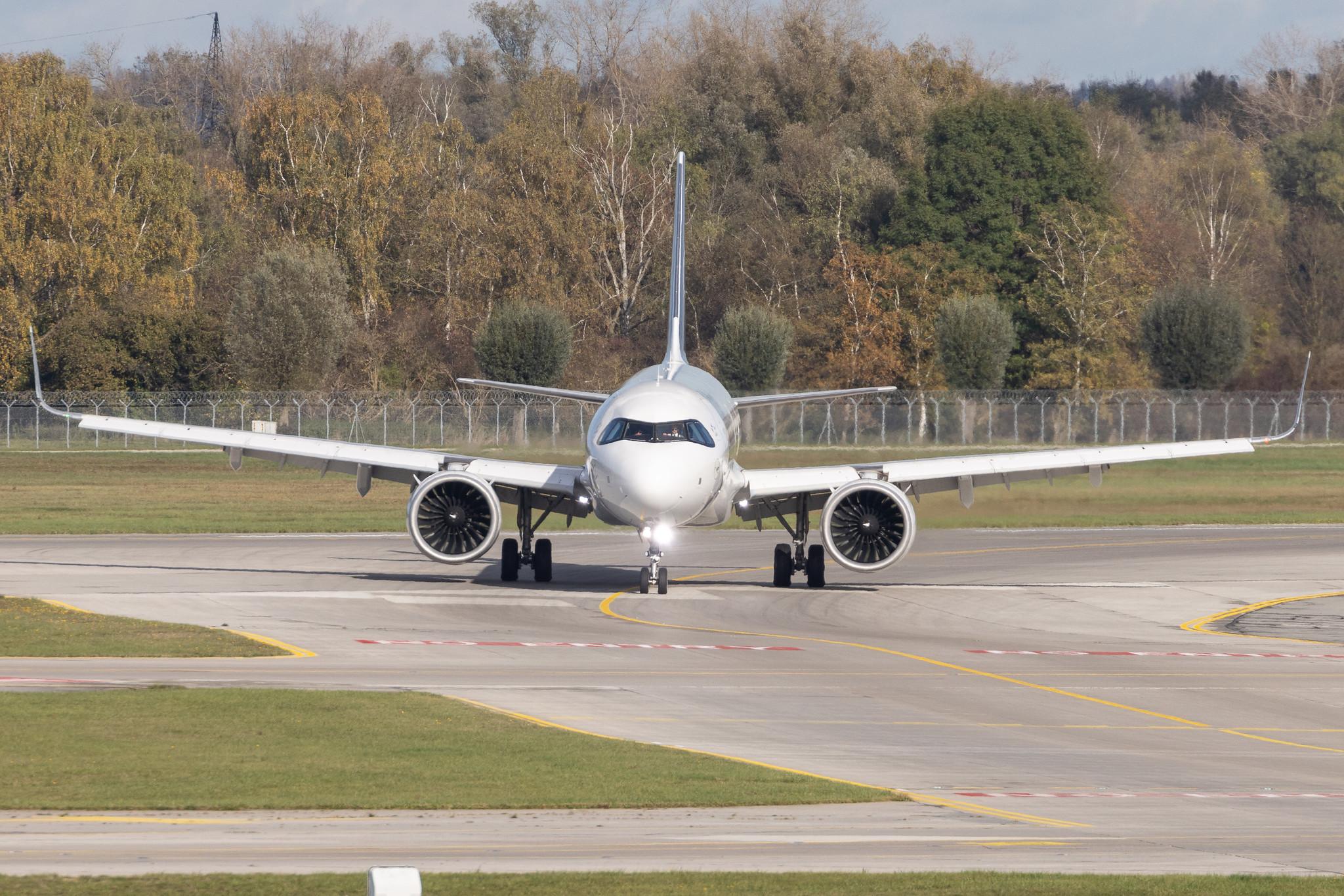 Munich Airport: Lufthansa (LH / DLH) | Airbus A321-271NX A21N | D-AIEH | MSN 10318