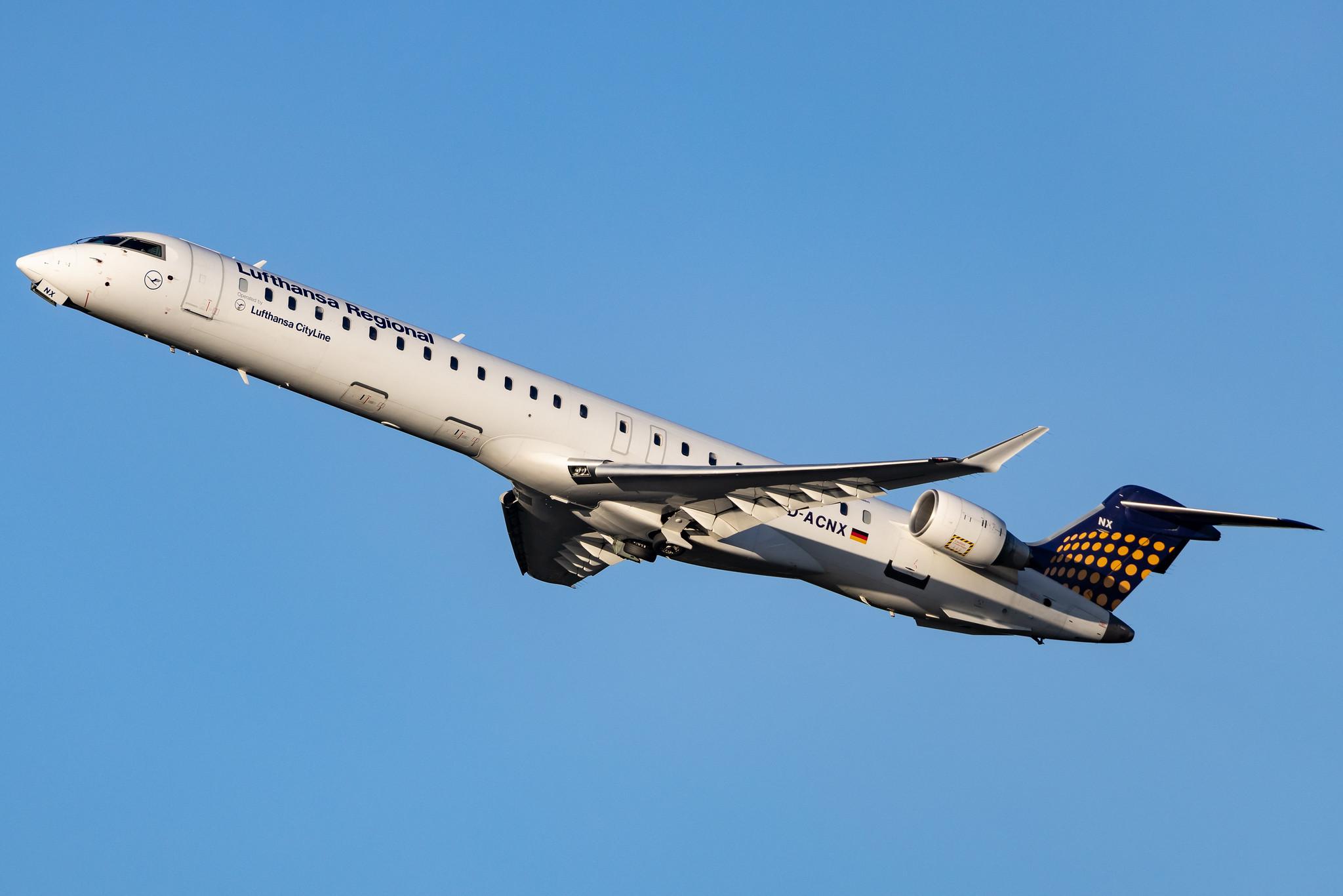 Munich Airport: Lufthansa (LH / DLH) | Operator: Lufthansa CityLine | Bombardier CRJ-900LR CRJ9 | D-ACNX | MSN 15270
