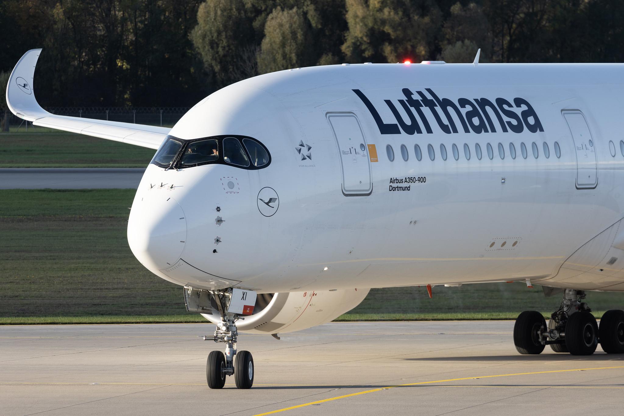 Munich Airport: Lufthansa (LH / DLH) | Airbus A350-941 A359 | D-AIXI | MSN 202