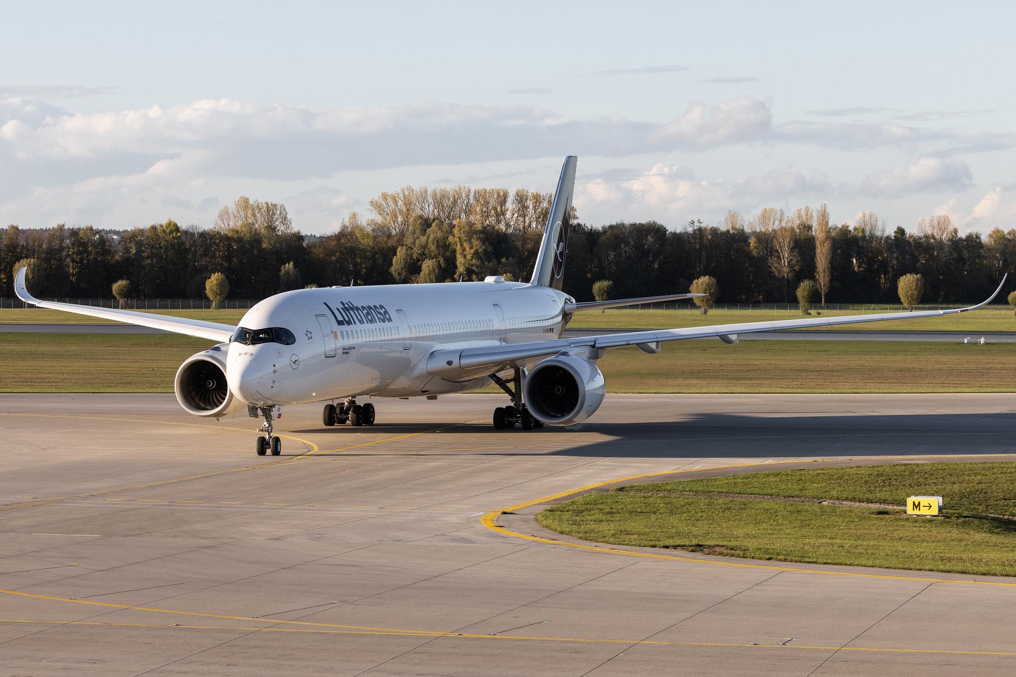 Munich Airport: Lufthansa (LH / DLH) | Airbus A350-941 A359 | D-AIXB | MSN 080