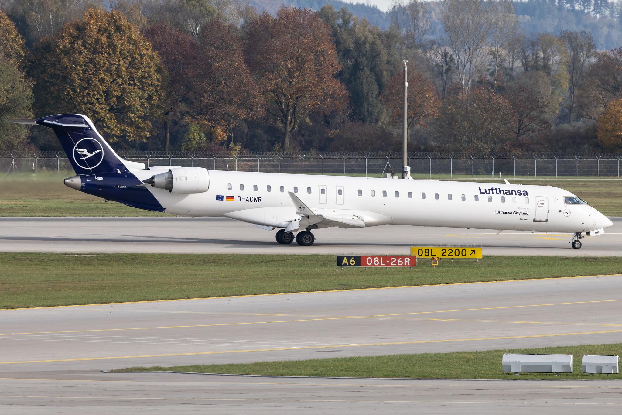 Munich Airport: Lufthansa (LH / DLH) | Operator: Lufthansa CityLine | Mitsubishi CRJ-900LR CRJ9 | D-ACNR | MSN 15263
