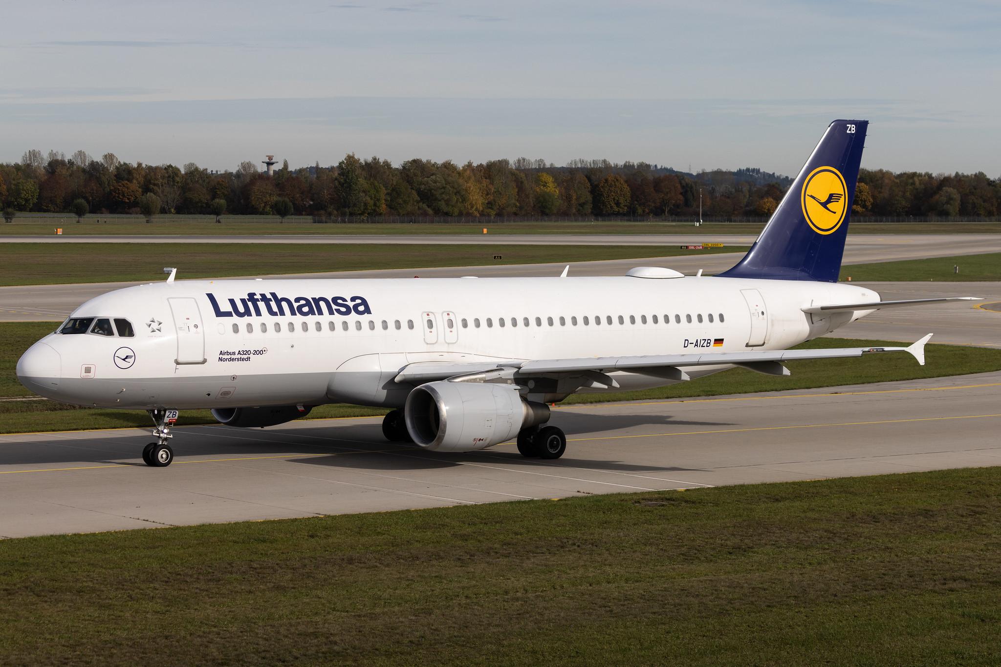 Munich Airport: Lufthansa (LH / DLH) | Airbus A320-214 A320 | D-AIZB | MSN 4120