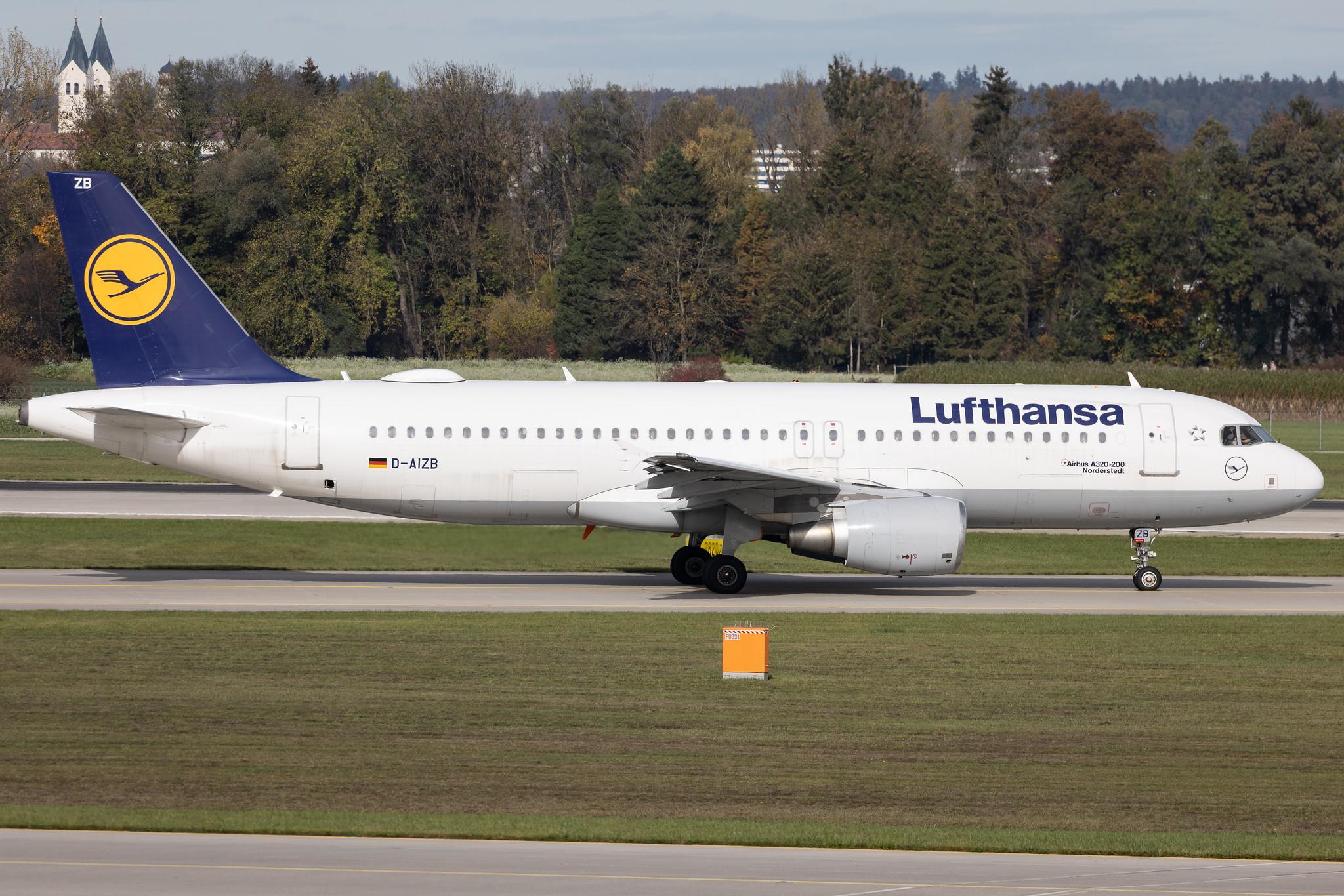 Munich Airport: Lufthansa (LH / DLH) | Airbus A320-214 A320 | D-AIZB | MSN 4120