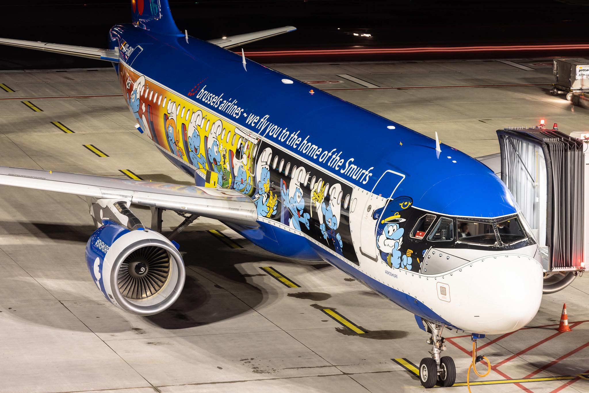 Hamburg Airport: Brussels Airlines (SN / BEL) | Livery: The Smurfs Livery | A320 | OO-SND | MSN 1838