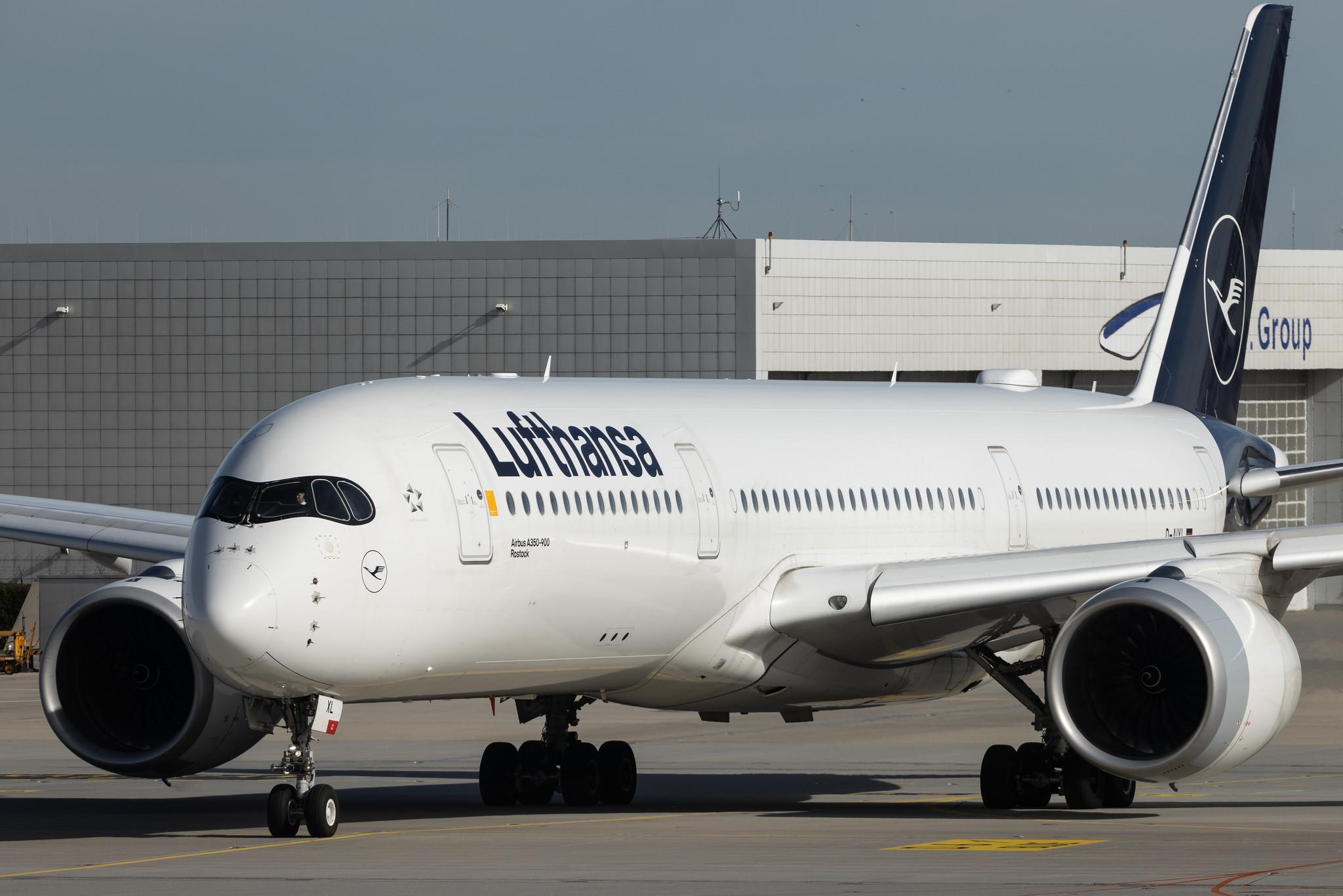 Munich Airport: Lufthansa (LH / DLH) | Airbus A350-941 A359 | D-AIXL | MSN 255