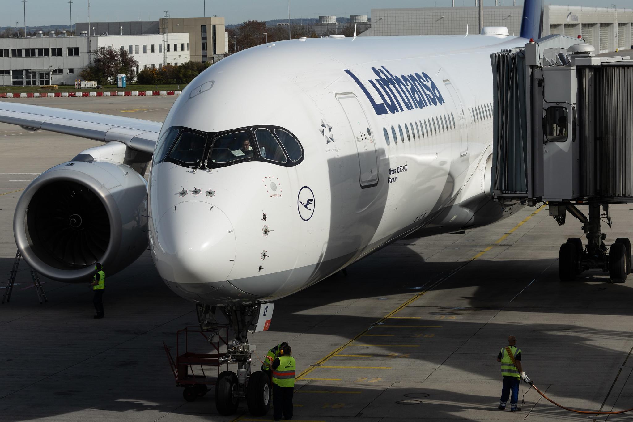Munich Airport: Lufthansa (LH / DLH) | Airbus A350-941 A359 | D-AIXF | MSN 146