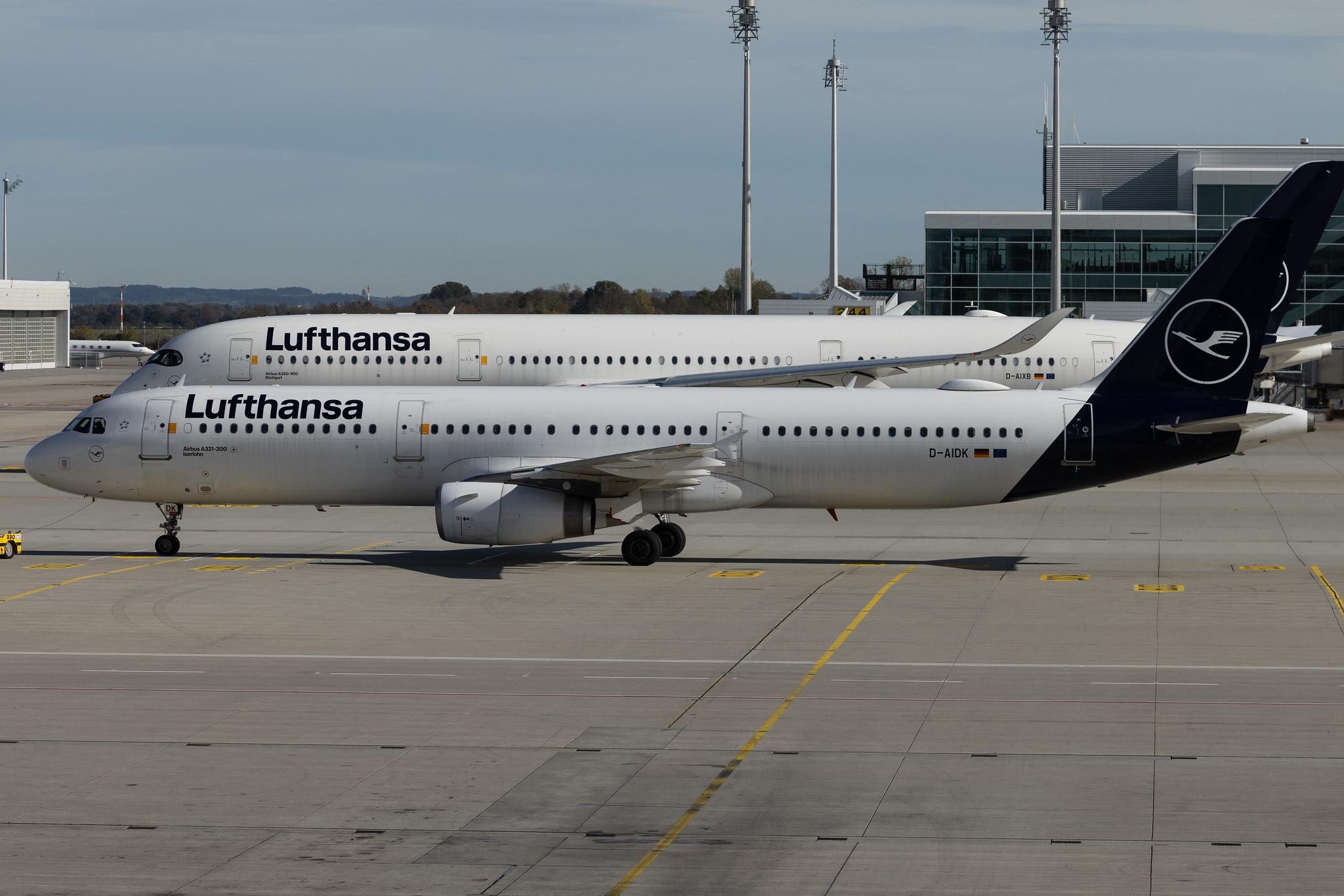 Munich Airport: Lufthansa (LH / DLH) | Airbus A321-231 A321 | D-AIDK | MSN 4819
