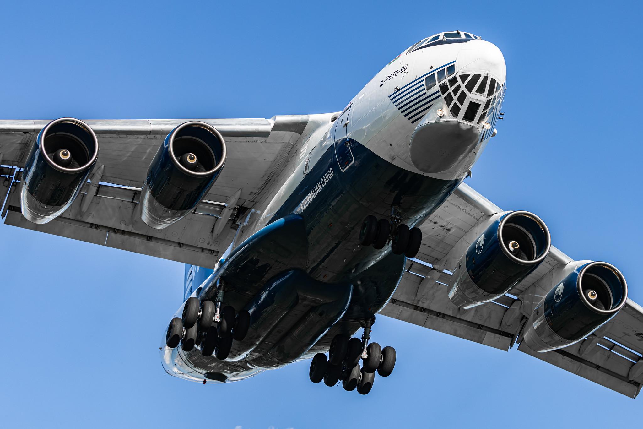 Hamburg Airport: Silk Way Airlines (ZP / AZQ) | Ilyushin IL-76TD-90VD IL76 | 4K-AZ100 | MSN 2073421708