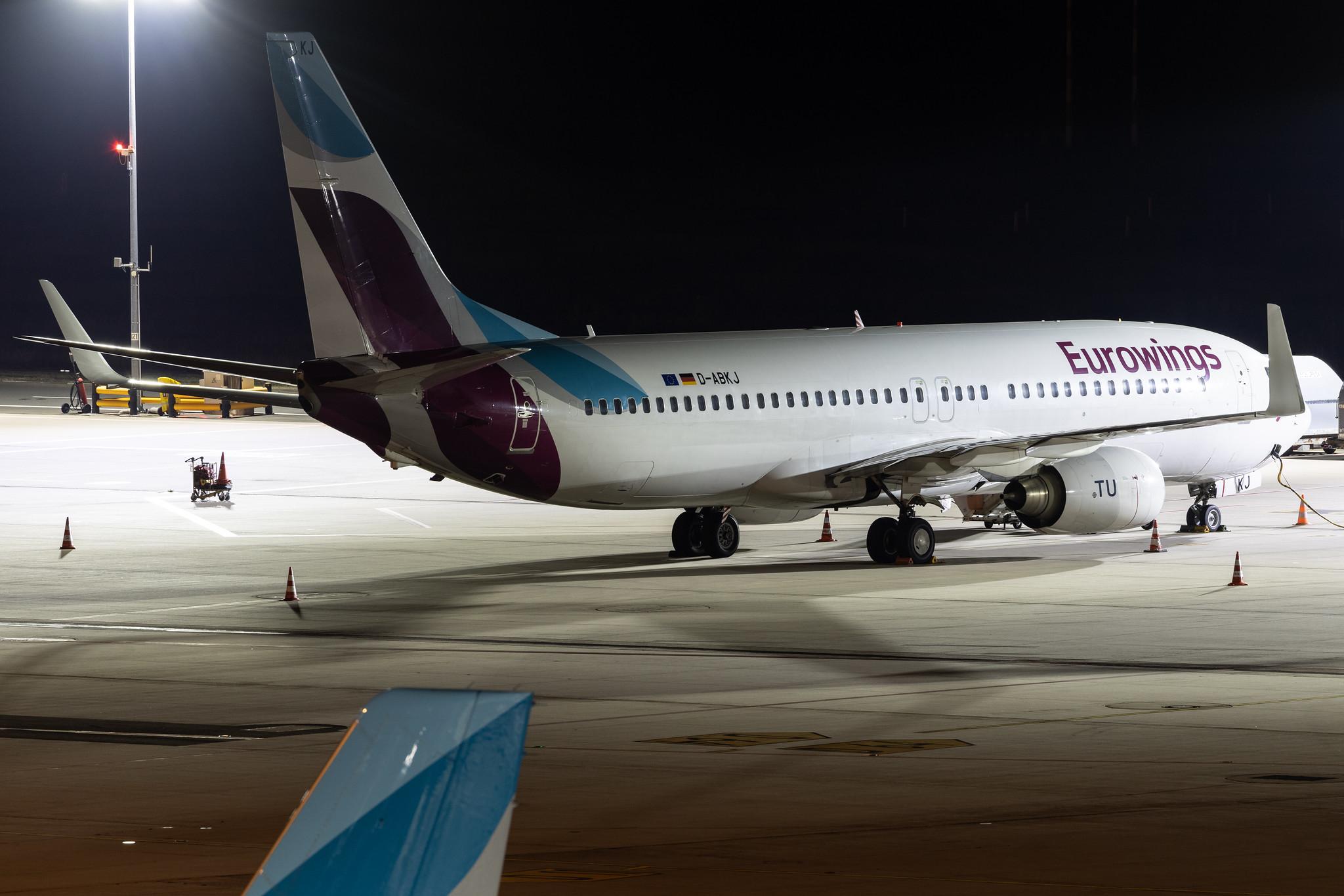 Köln Bonn Airport: Eurowings (EW / EWG) | Operator: TUI fly | Boeing 737-86J B738 | D-ABKJ | MSN 37749