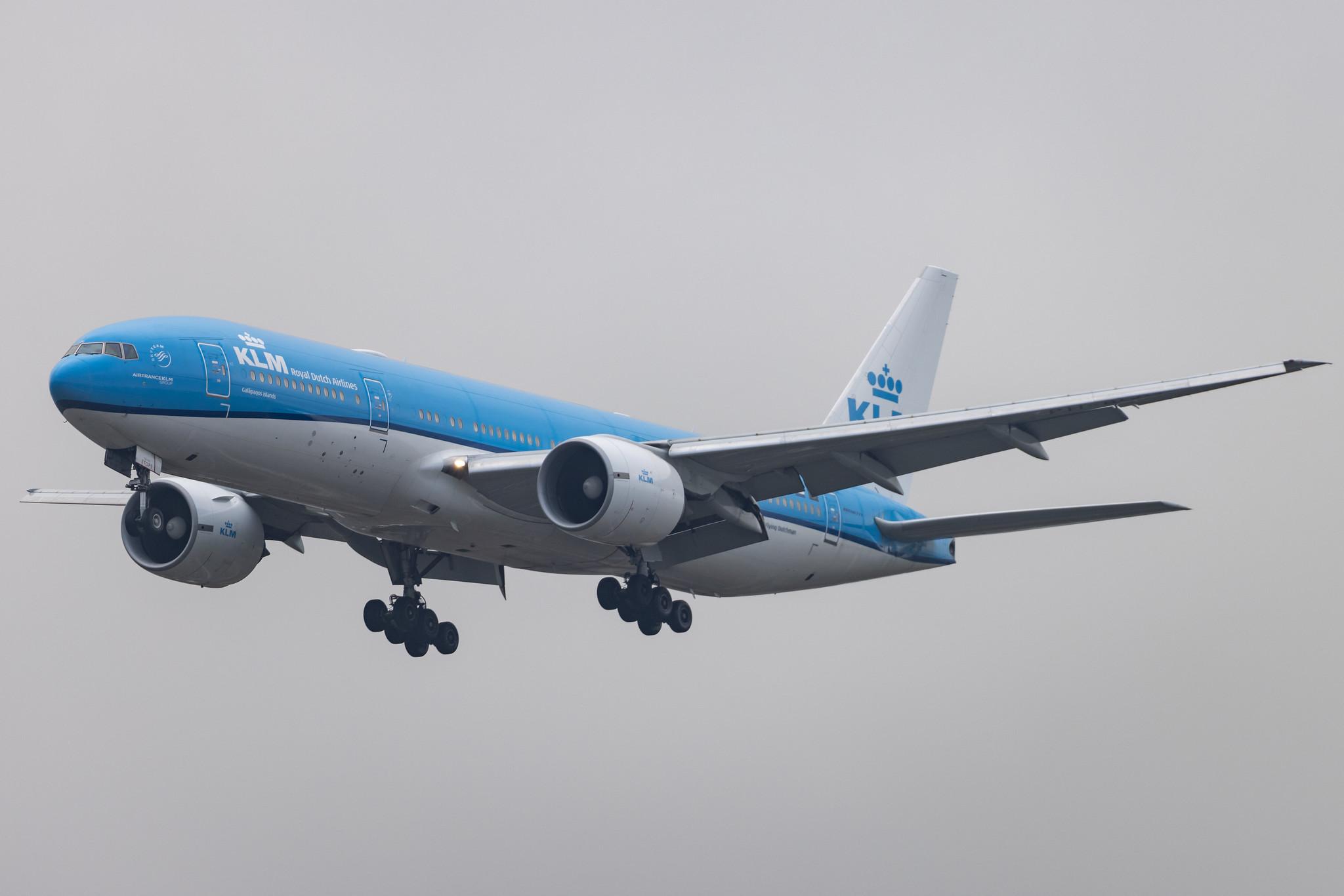 Amsterdam Schiphol: KLM (KL / KLM) | Boeing 777-206(ER) B772 | PH-BQG | MSN 32704