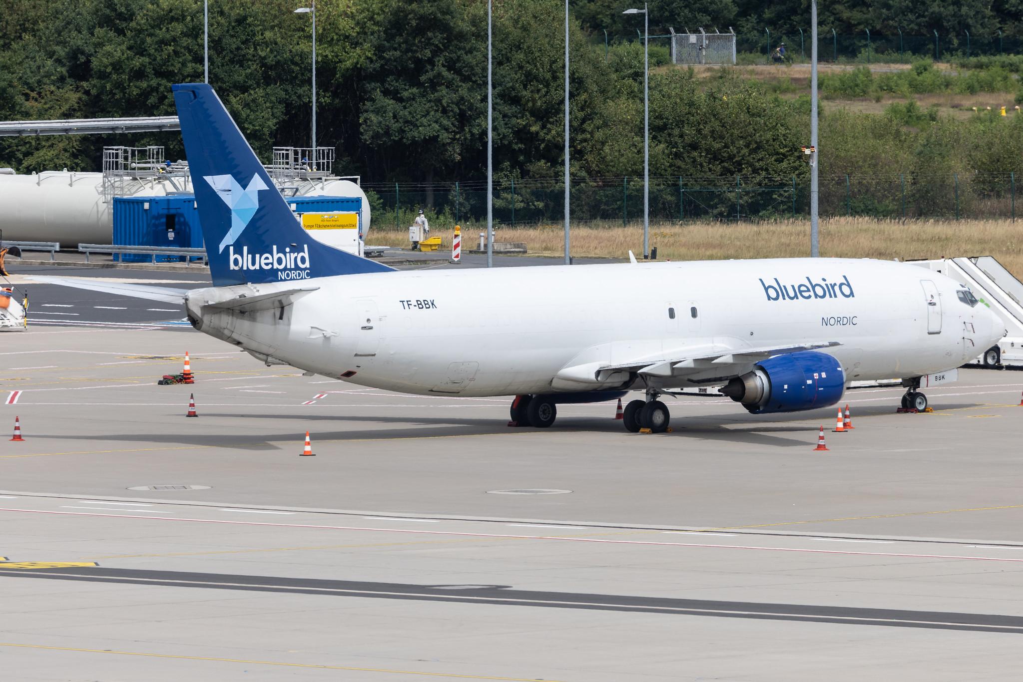 Köln Bonn Airport: Bluebird Nordic (BO / BBD) | Boeing 737-4Q8(SF) B734 | TF-BBK | MSN 26302