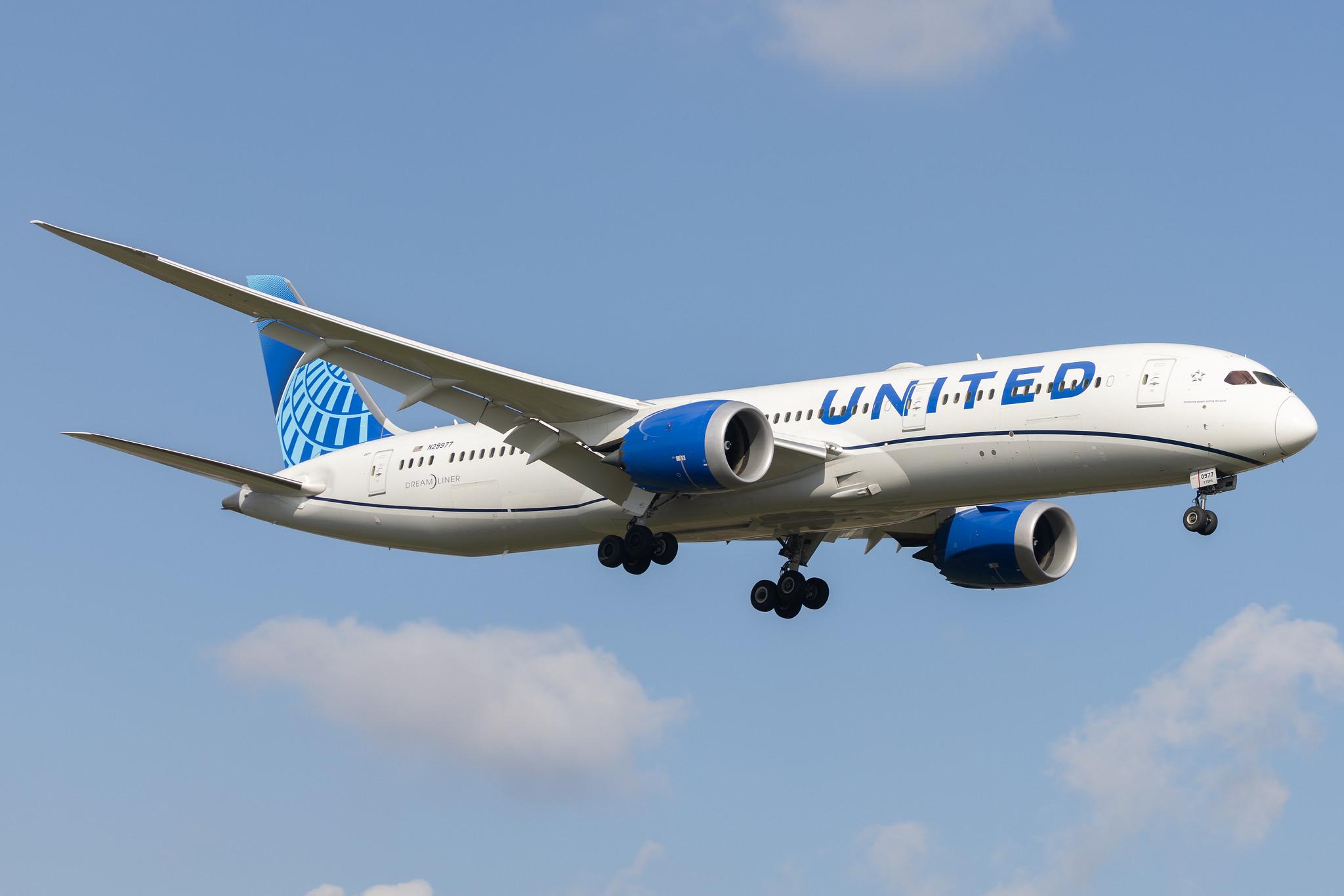 London Heathrow: United Airlines (UA / UAL) | Boeing 787-9 Dreamliner B789 | N29977 | MSN 66136