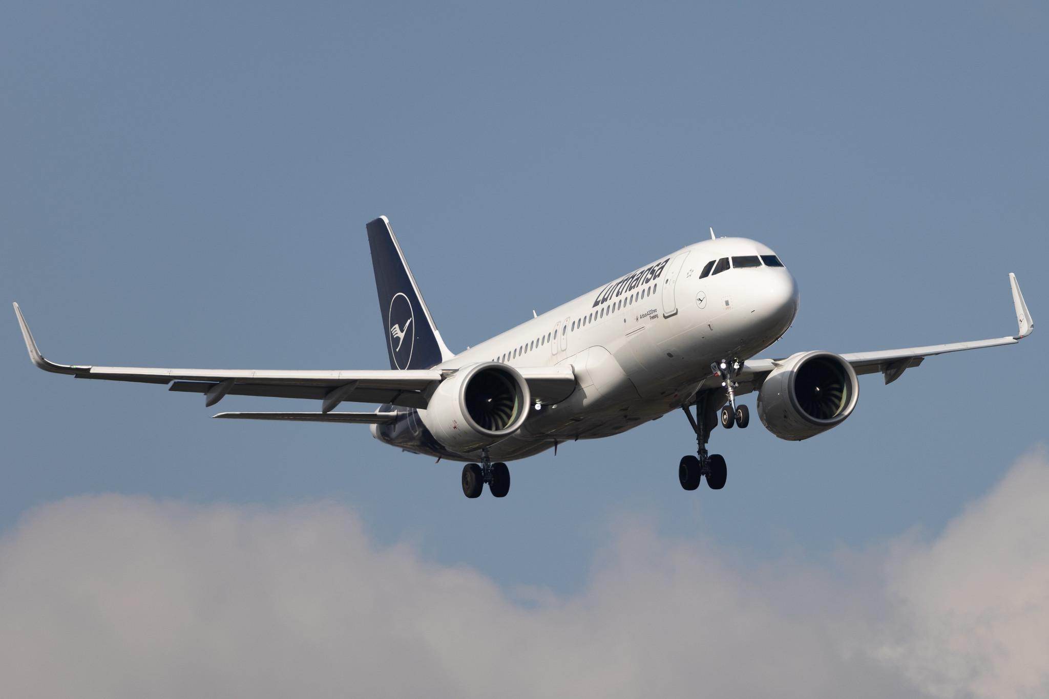 London Heathrow: Lufthansa (LH / DLH) | Airbus A320-271N A20N | D-AINM | MSN 8456