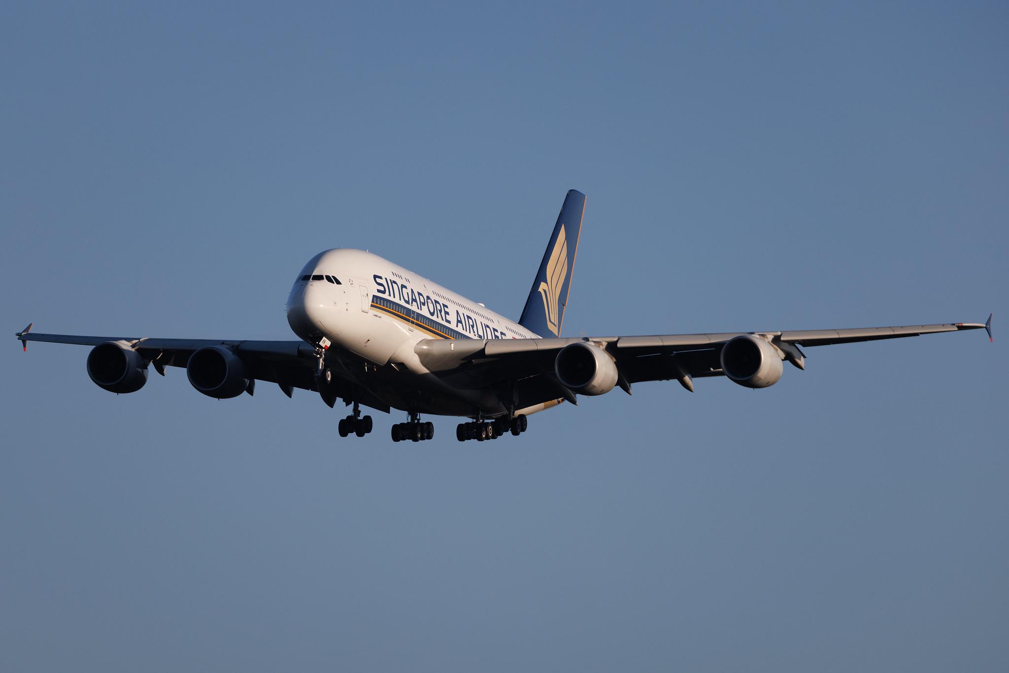 Frankfurt Airport: Singapore Airlines (SQ / SIA) |  Airbus A380-841 A388 | 9V-SKN | MSN 071