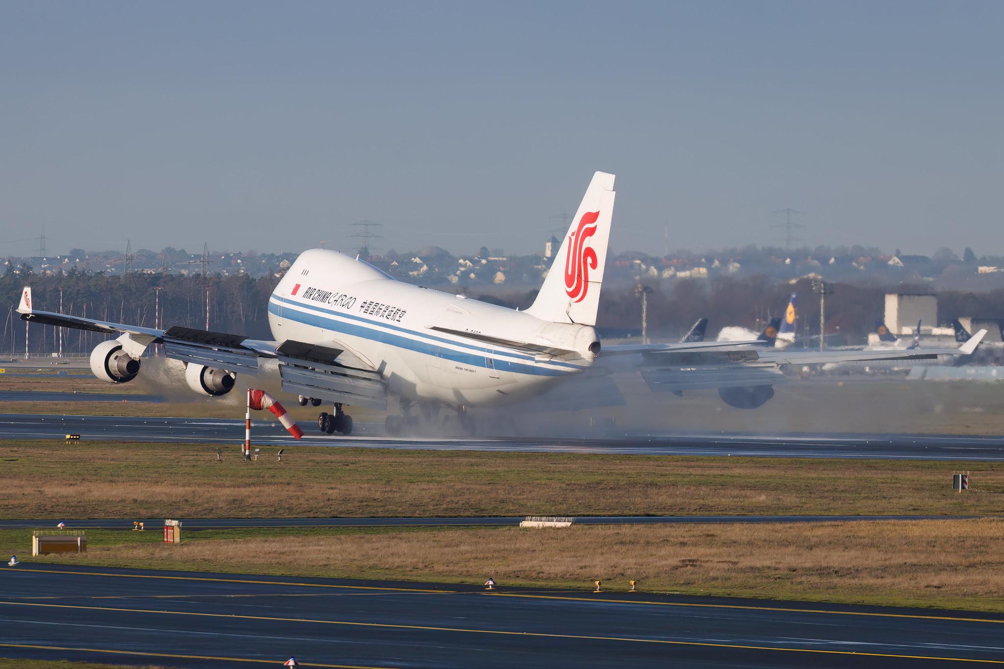 Frankfurt Airport: Air China Cargo (/ CAO) |  Boeing 747-412F(SCD) B744 | B-2409 | MSN 26560
