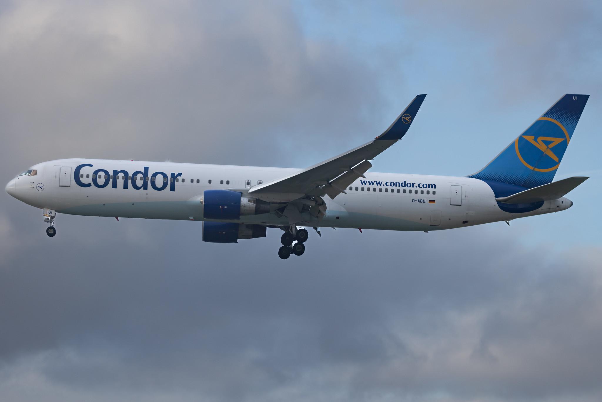 Frankfurt Airport: Condor (DE / CFG) | Boeing 767-330(ER) B763 | D-ABUI | MSN 26988