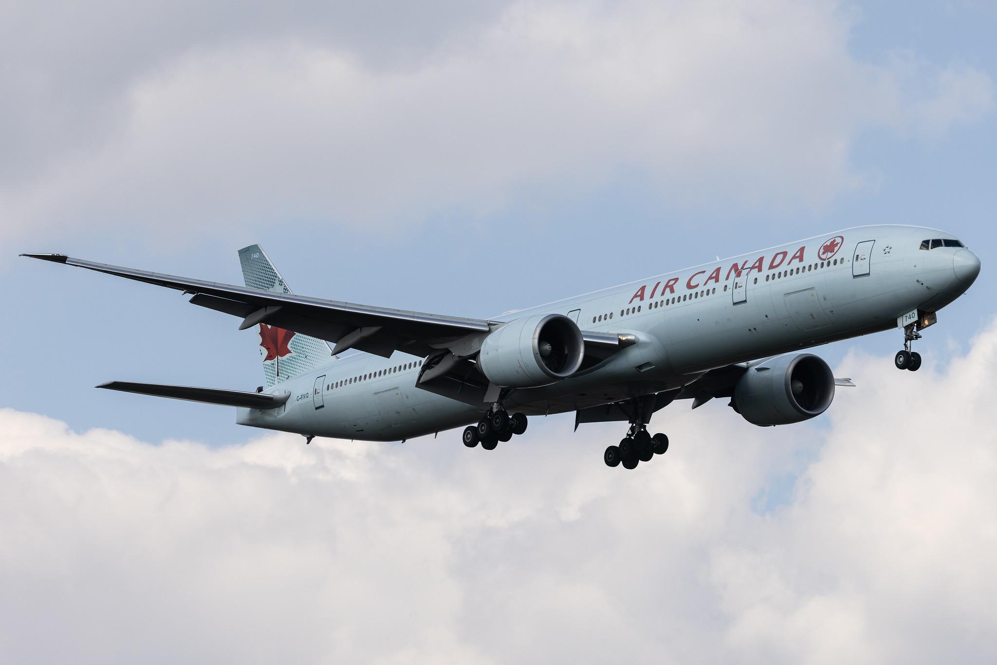 London Heathrow: Air Canada (AC / ACA) | Boeing 777-333(ER) B77W | C-FIVQ | MSN 35240