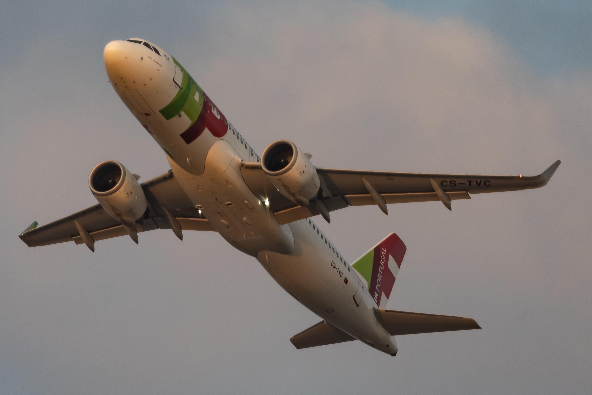 London Heathrow: TAP Air Portugal (TP / TAP) | Airbus A320-251N A20N | CS-TVC | MSN 8831