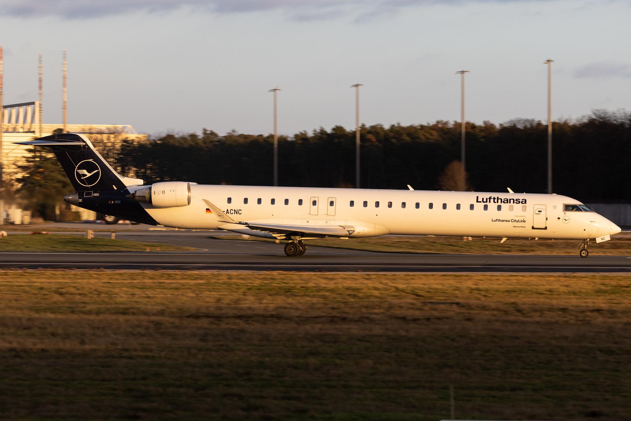 Frankfurt Airport: Lufthansa (LH / DLH) | Operator: Lufthansa CityLine | Mitsubishi CRJ-900LR CRJ9 | D-ACNC | MSN 15236