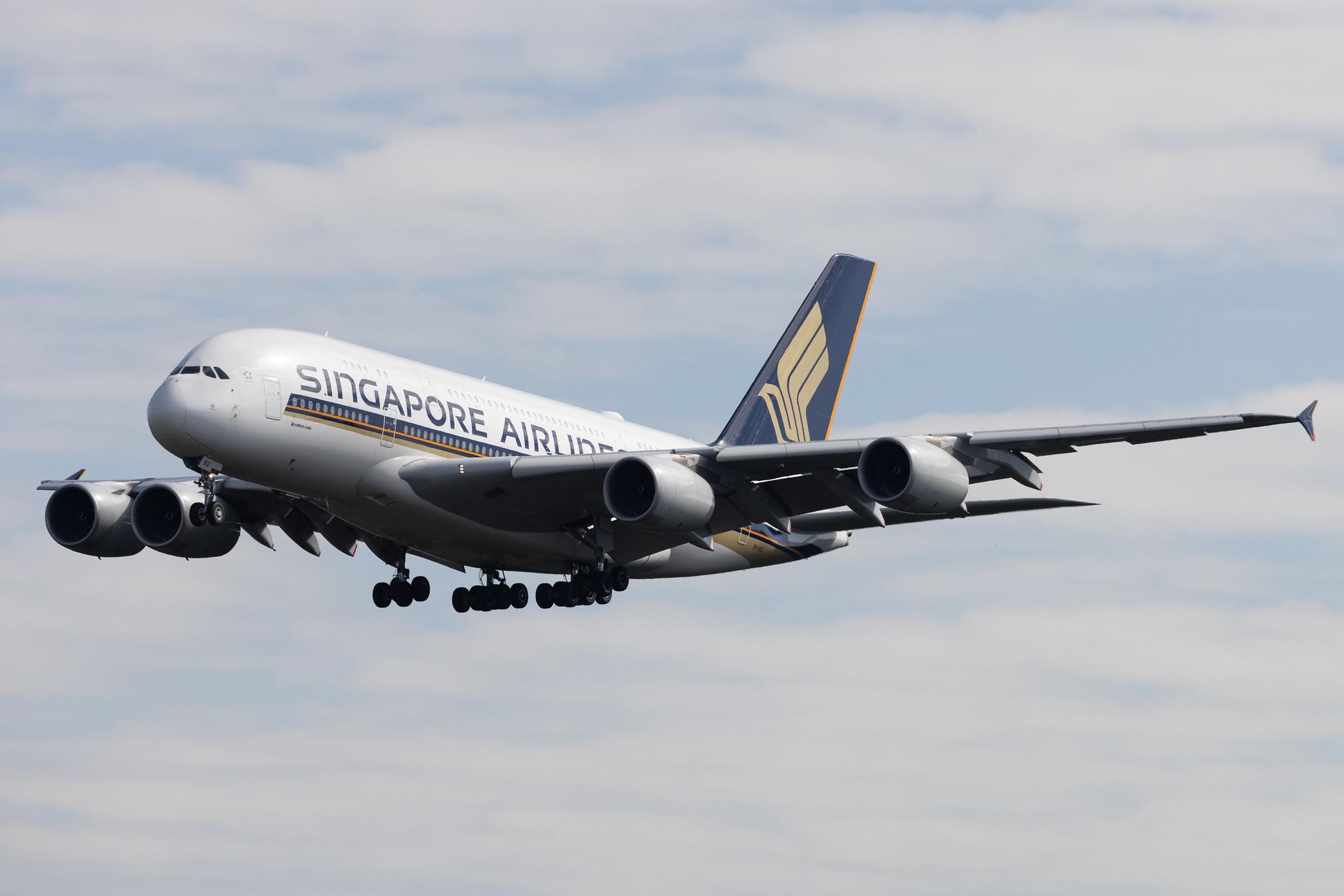 Frankfurt Airport: Singapore Airlines (SQ / SIA) |  Airbus A380-841 A388 | 9V-SKU | MSN 243