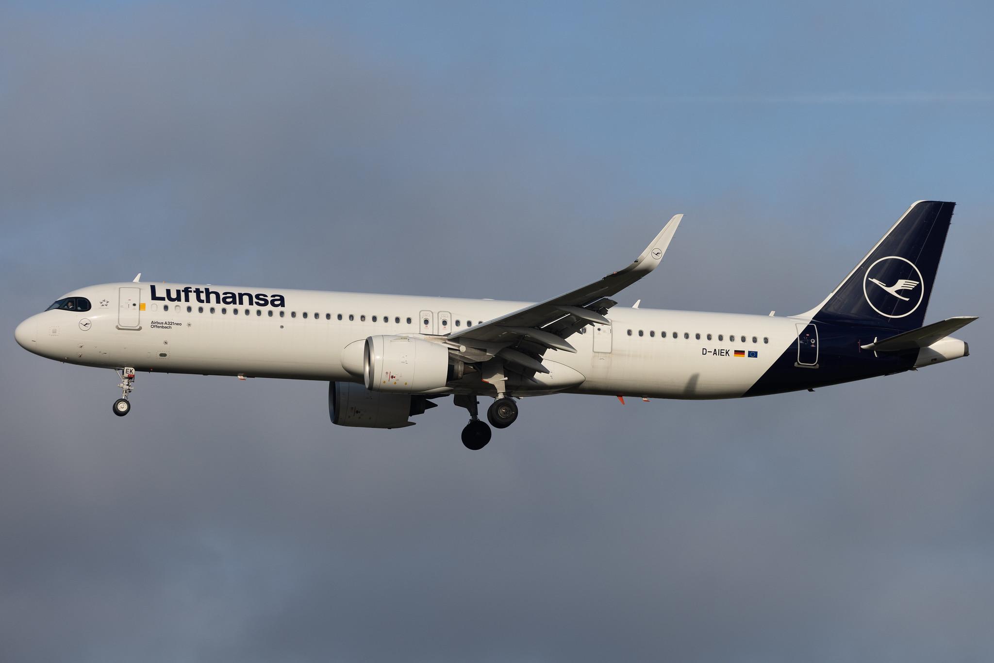 Frankfurt Airport: Lufthansa (LH / DLH) | Airbus A321-271NX A21N | D-AIEK | MSN 10583