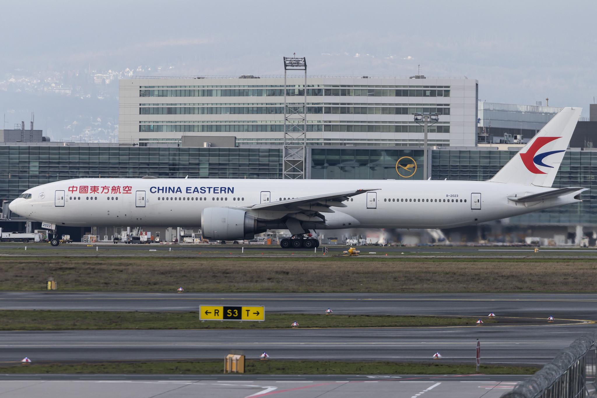 Frankfurt Airport: China Eastern Airlines (MU / CES) | Boeing 777-39P(ER) B77W | B-2023 | MSN 43275