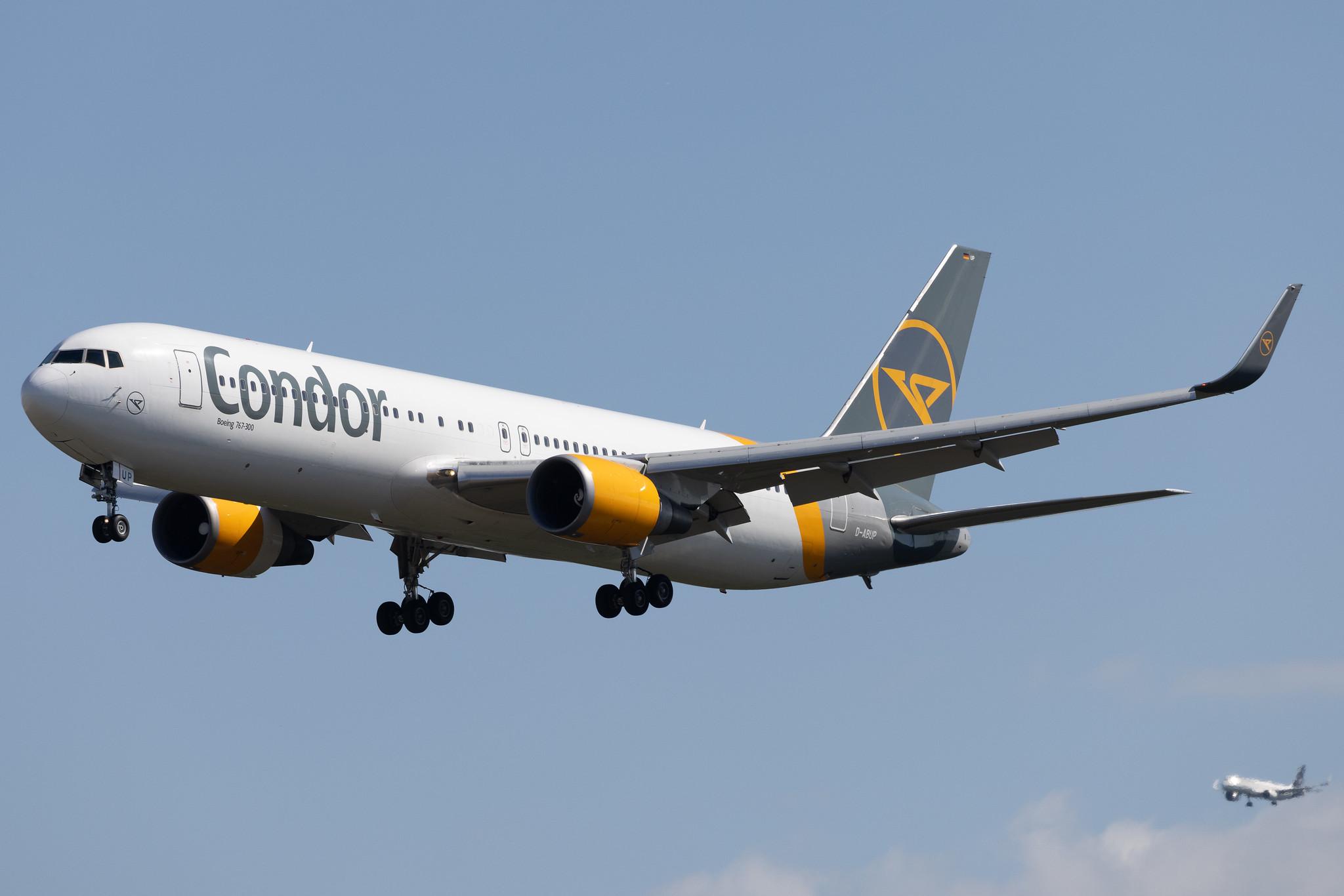 Frankfurt Airport: Condor (DE / CFG) |  Boeing 767-3Q8(ER) B763 | D-ABUP | MSN 30048
